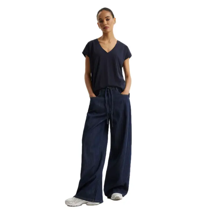 T-shirt da donna con scollo a V  Badbea 261