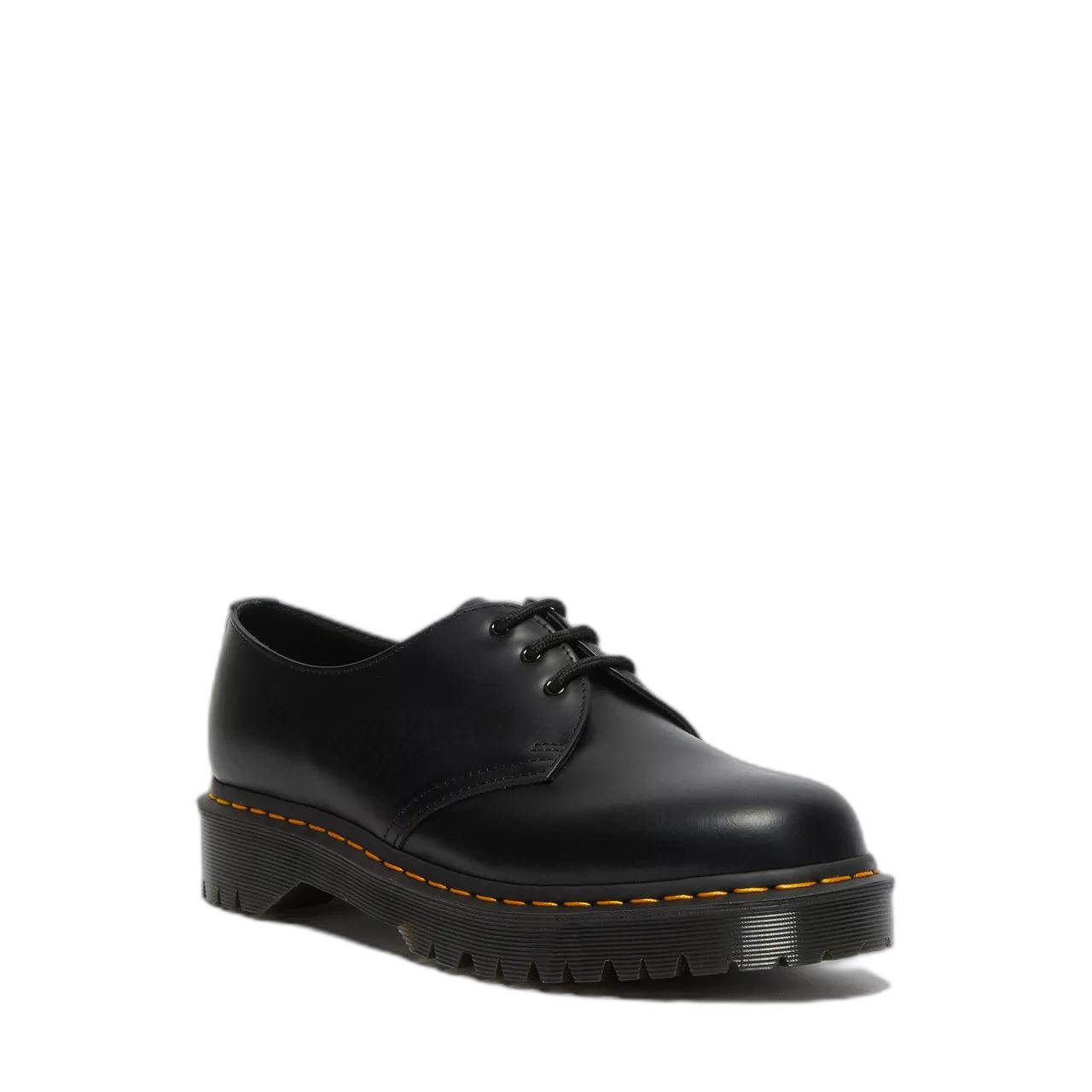 product/d/r/dr-martens_21084001_noir_1.jpg