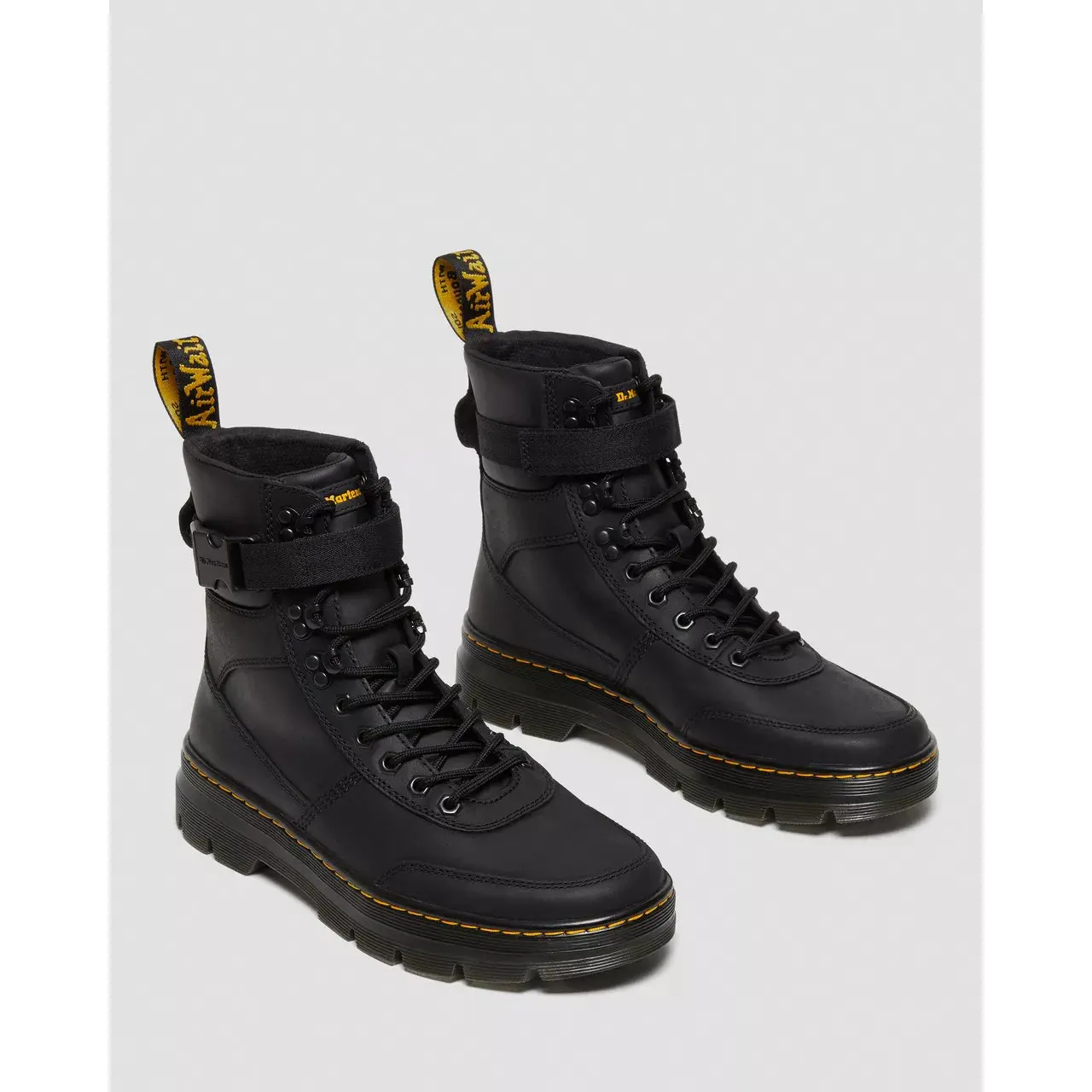 product/d/r/dr-martens_27801001_noir_4.jpg