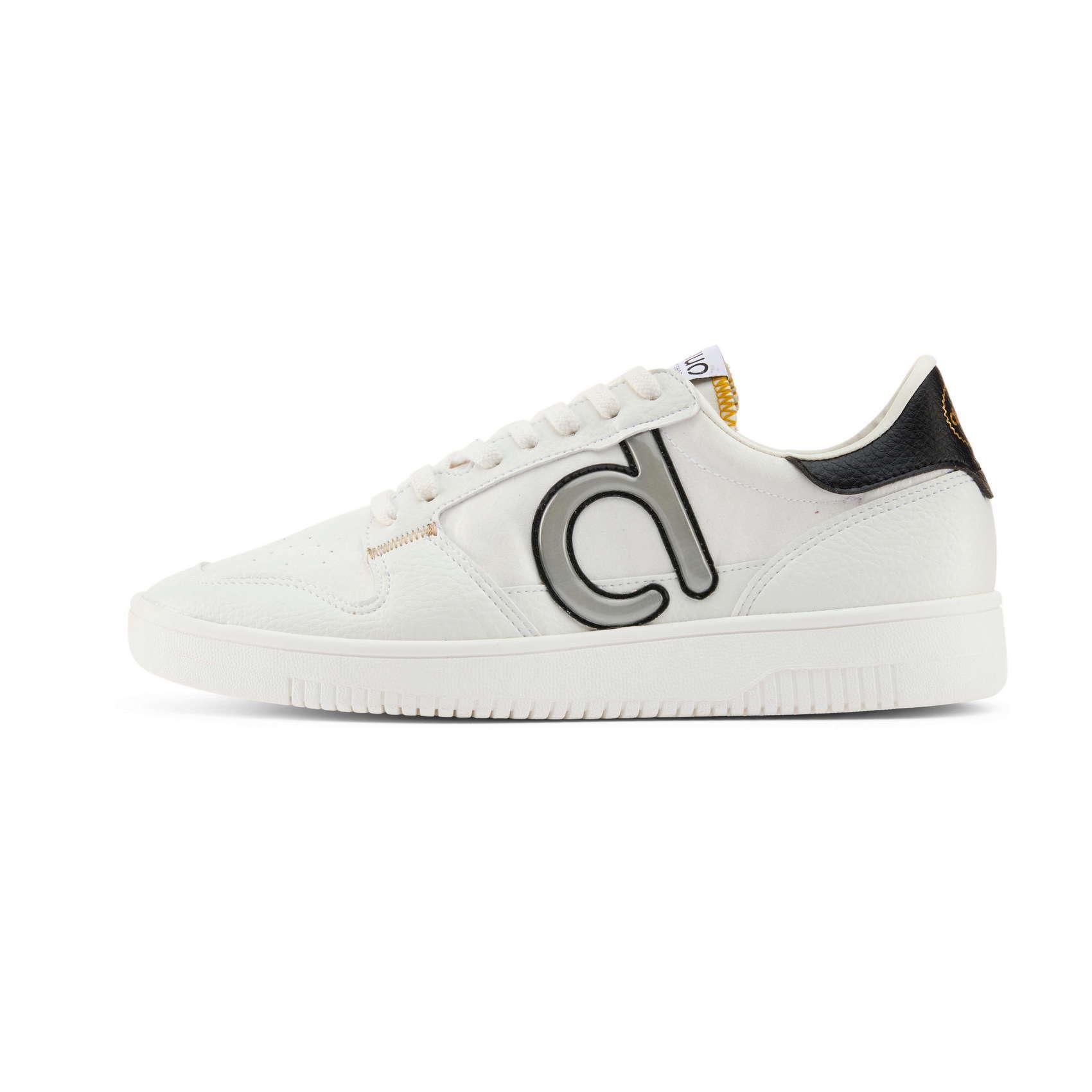 8434209370022 - Sneakers Yannik Old School