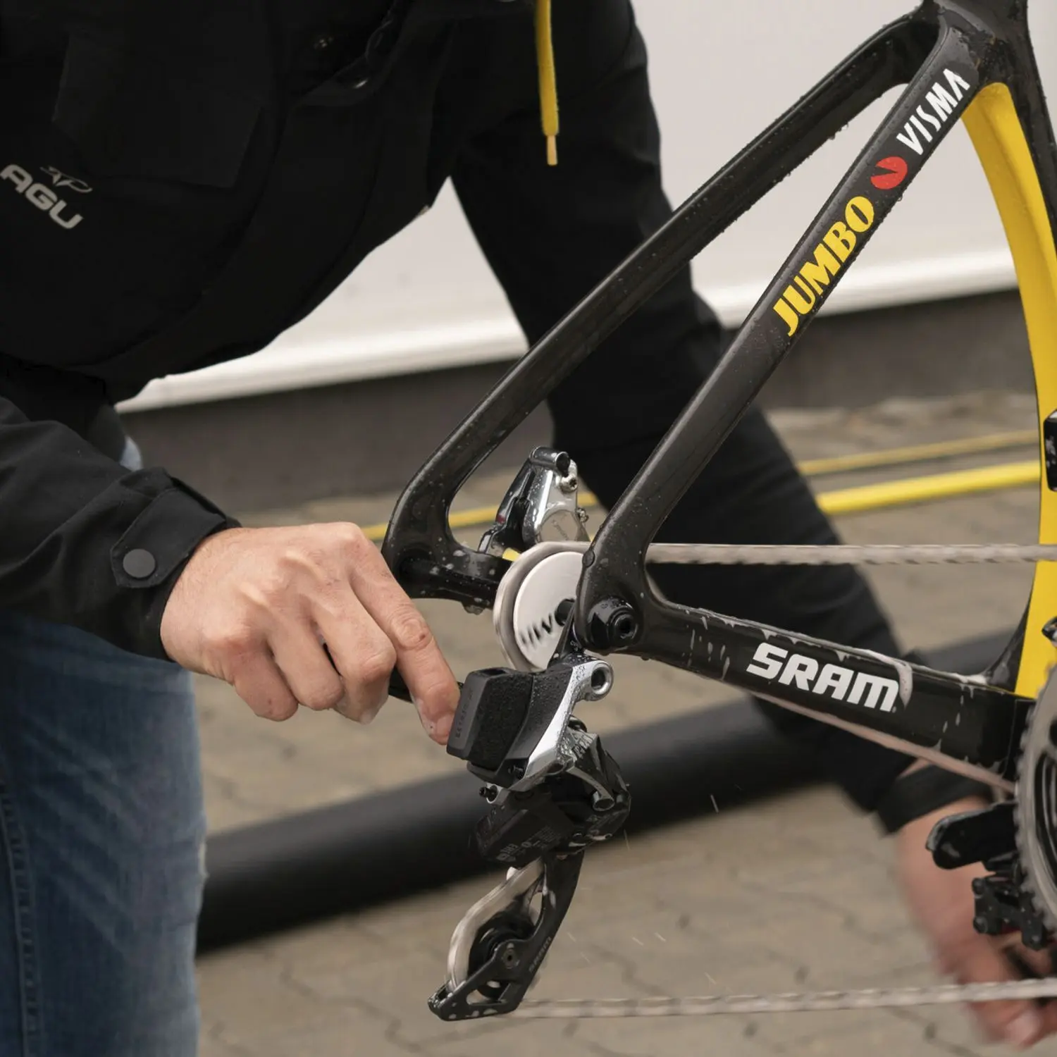 Cinghietto da Tasca Dynamic: Pulizia e Trasporto Facile