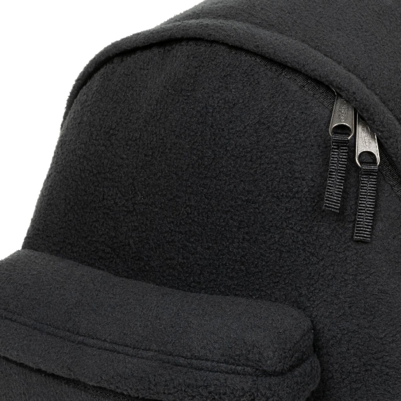 product/e/a/eastpak-ek0006206w7-fleec-d-black-6.jpg