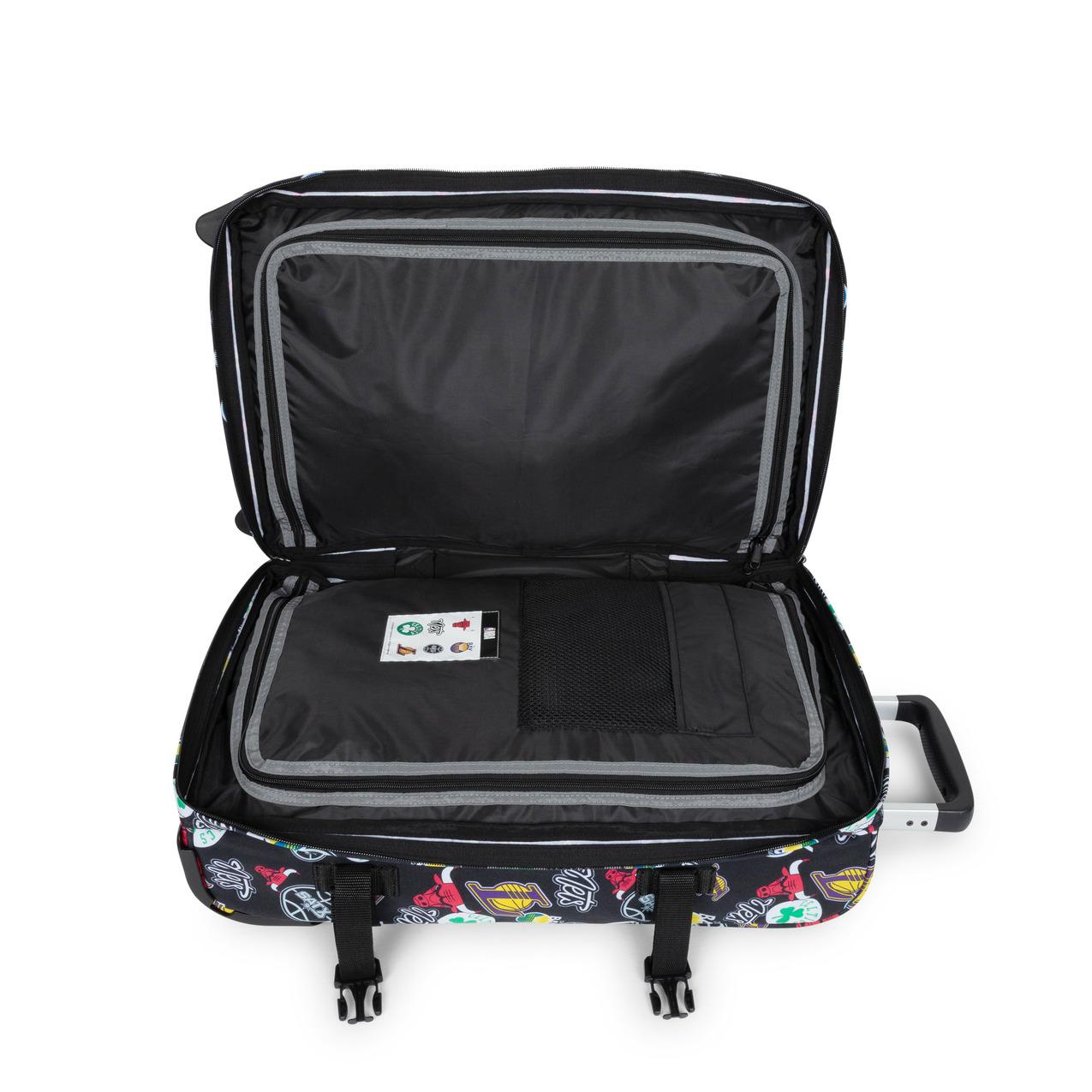 product/e/a/eastpak-ek0a5ba75z6-nba-team-pattern-8.jpg