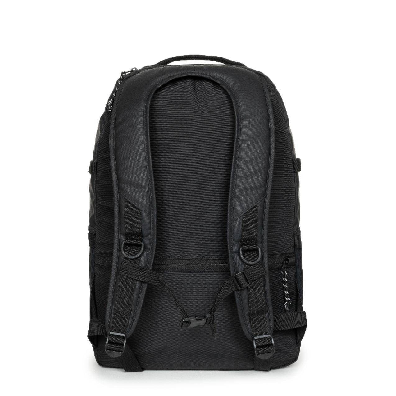 product/e/a/eastpak-ek0a5bl54z3-cs-rip-black-coat-5.jpg