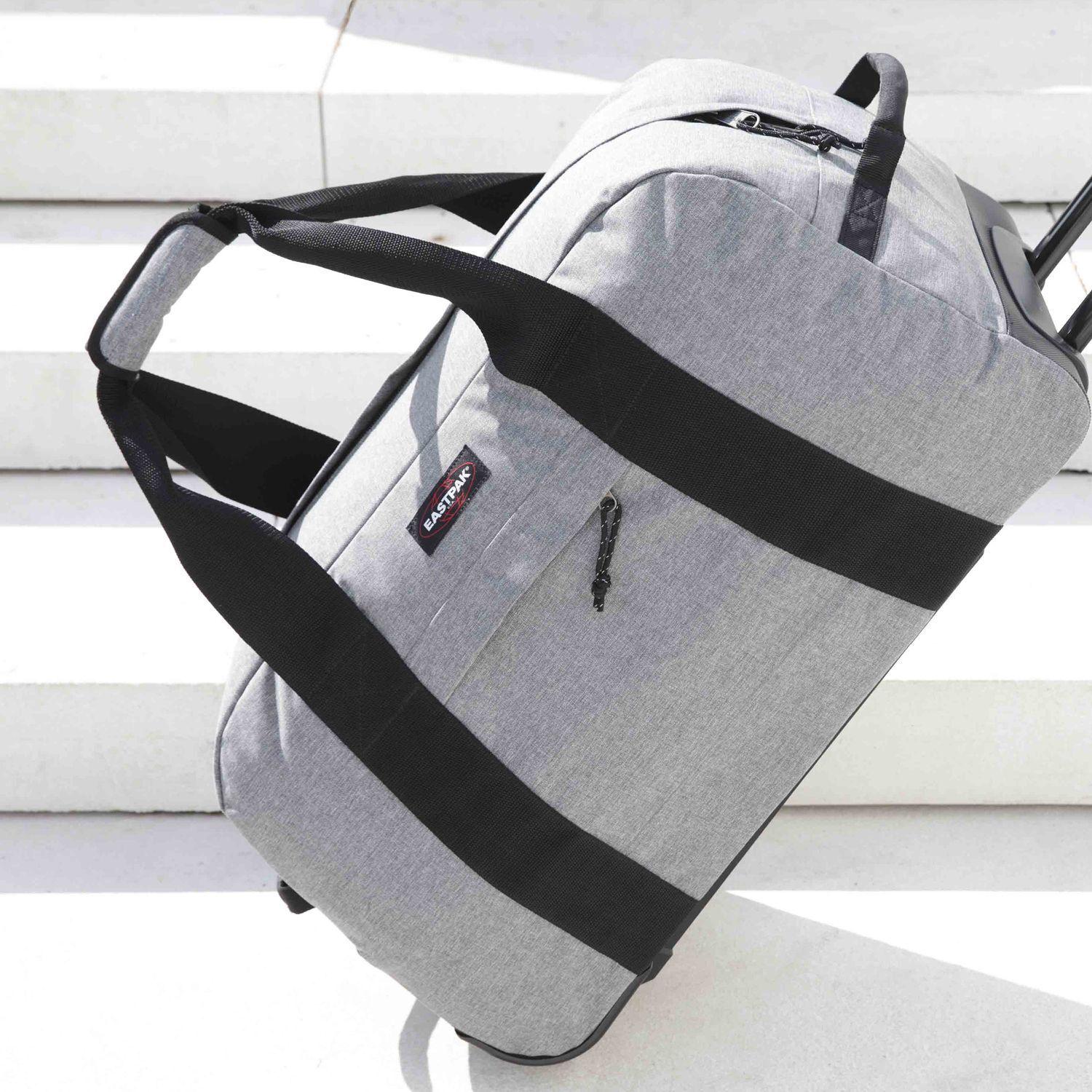 product/e/a/eastpak_ek00028e363_sunday-grey_2.jpg