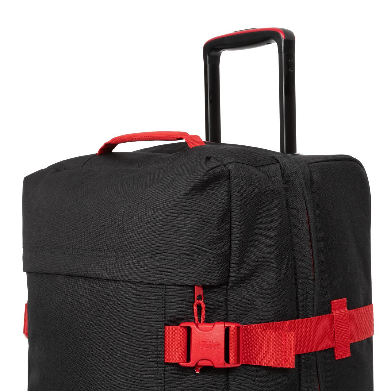 product/e/a/eastpak_ek00062l4w5_kontrast-scarlet_1.jpg