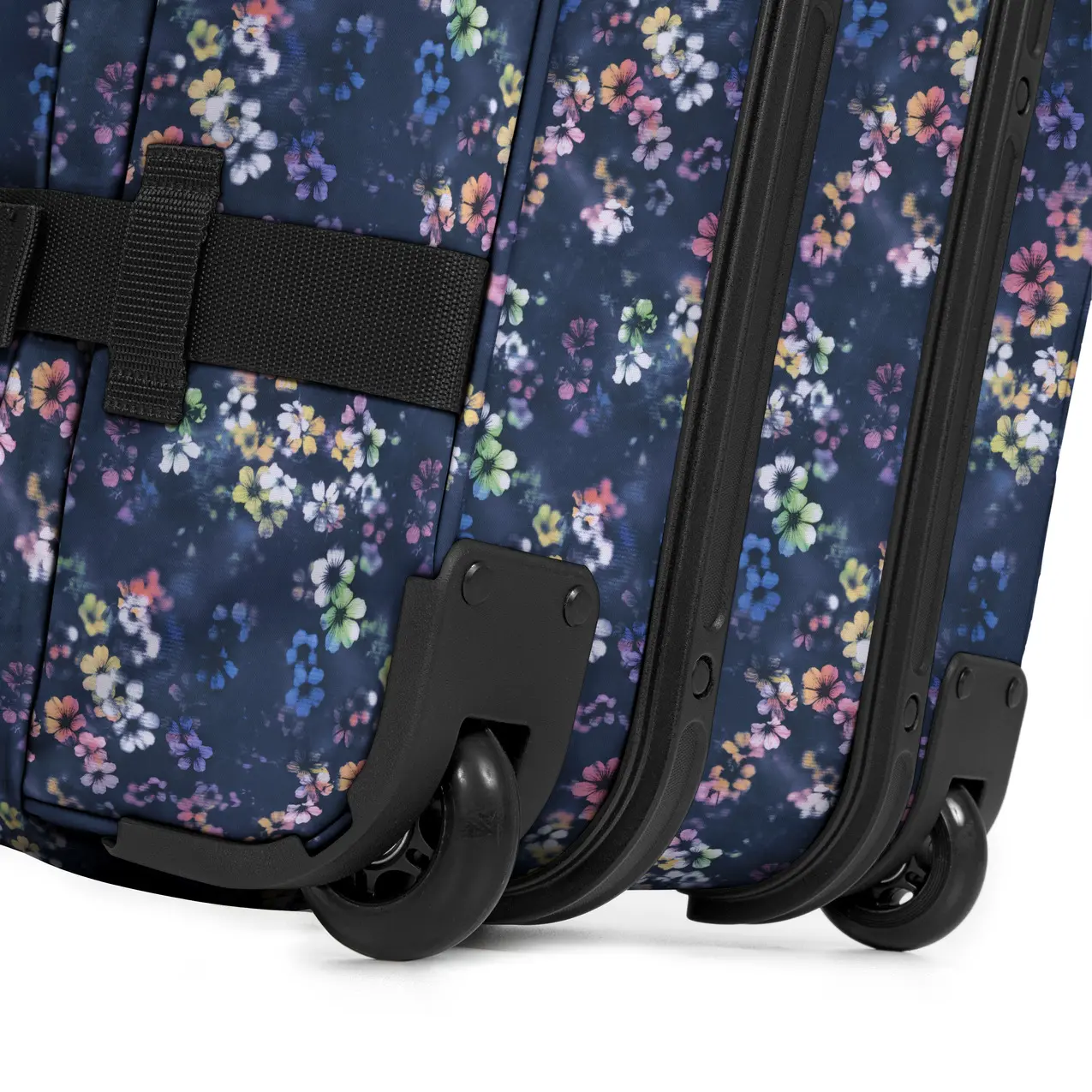 product/e/a/eastpak_ek0a5ba97v1_flora-fade-navy_10.jpg