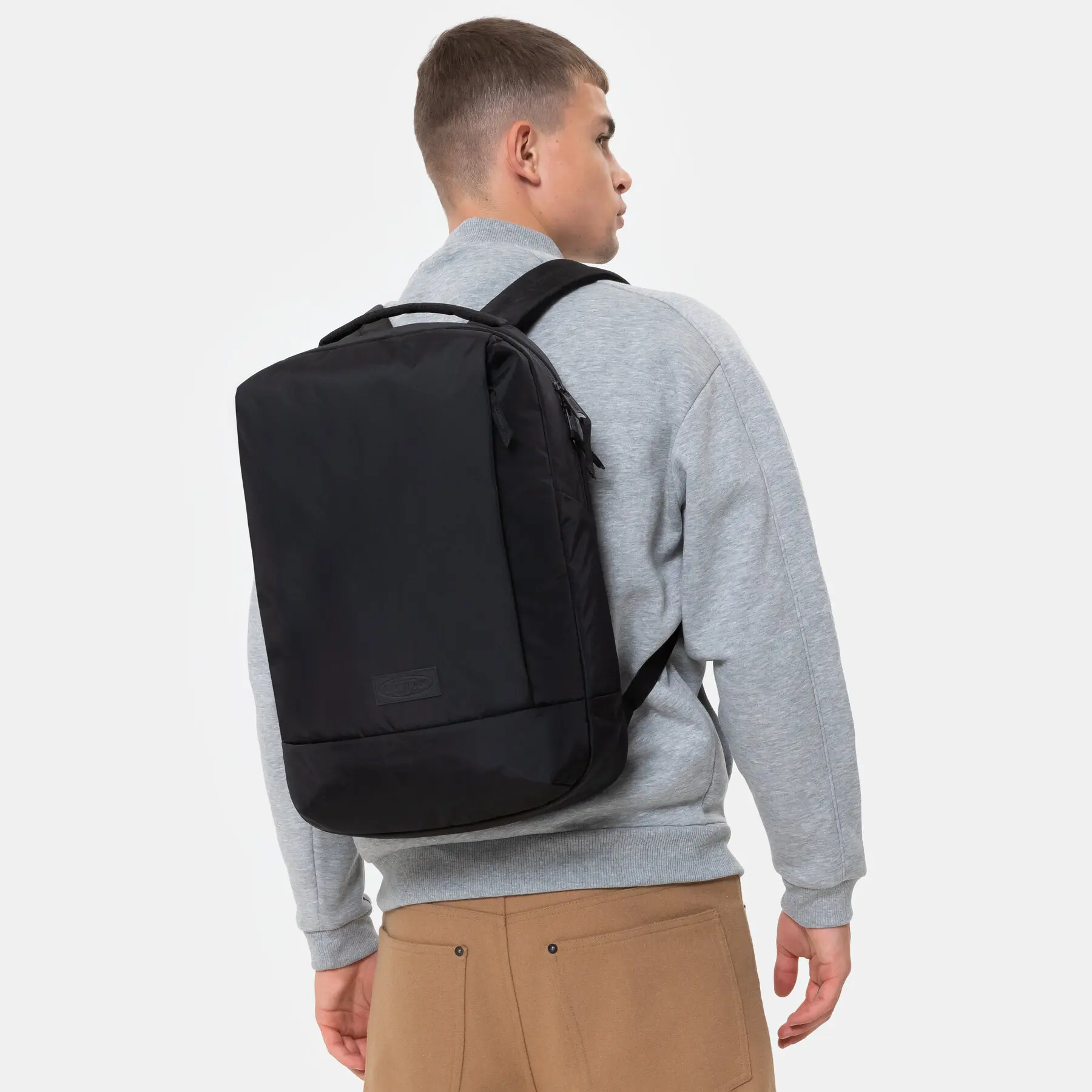 product/e/a/eastpak_ek0a5be95a2_4.jpg