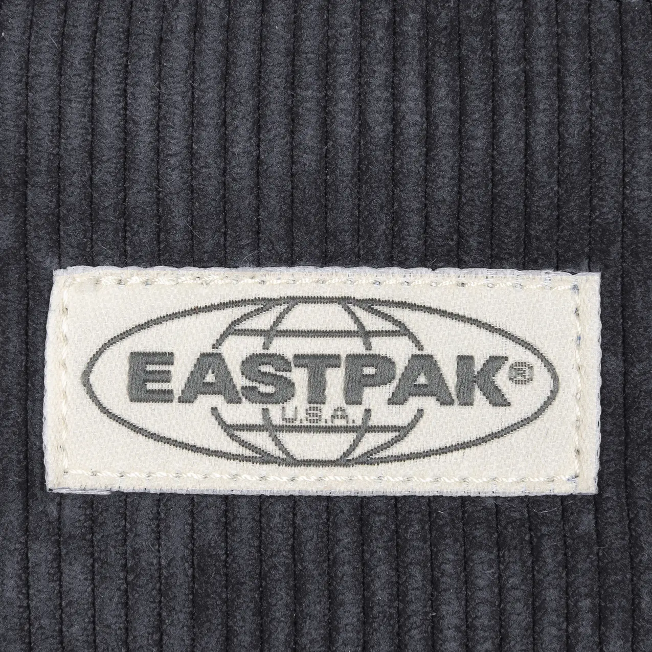 product/e/a/eastpak_ek0a5bic4w8_ribs-black_10.jpg