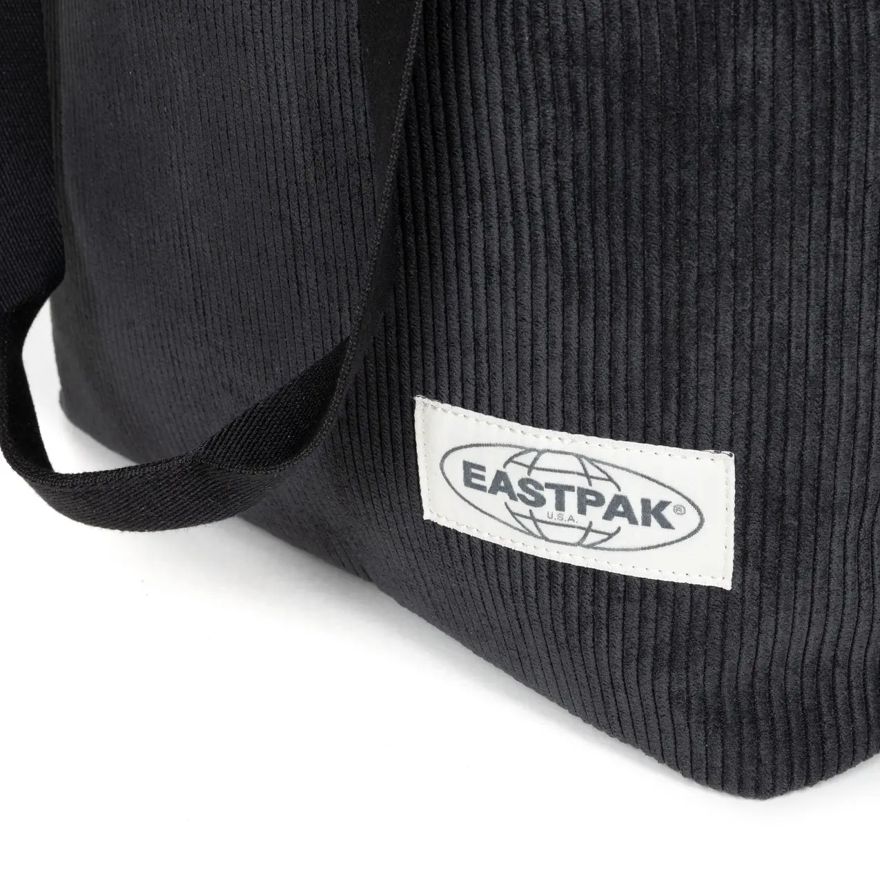 product/e/a/eastpak_ek0a5bic4w8_ribs-black_9.jpg