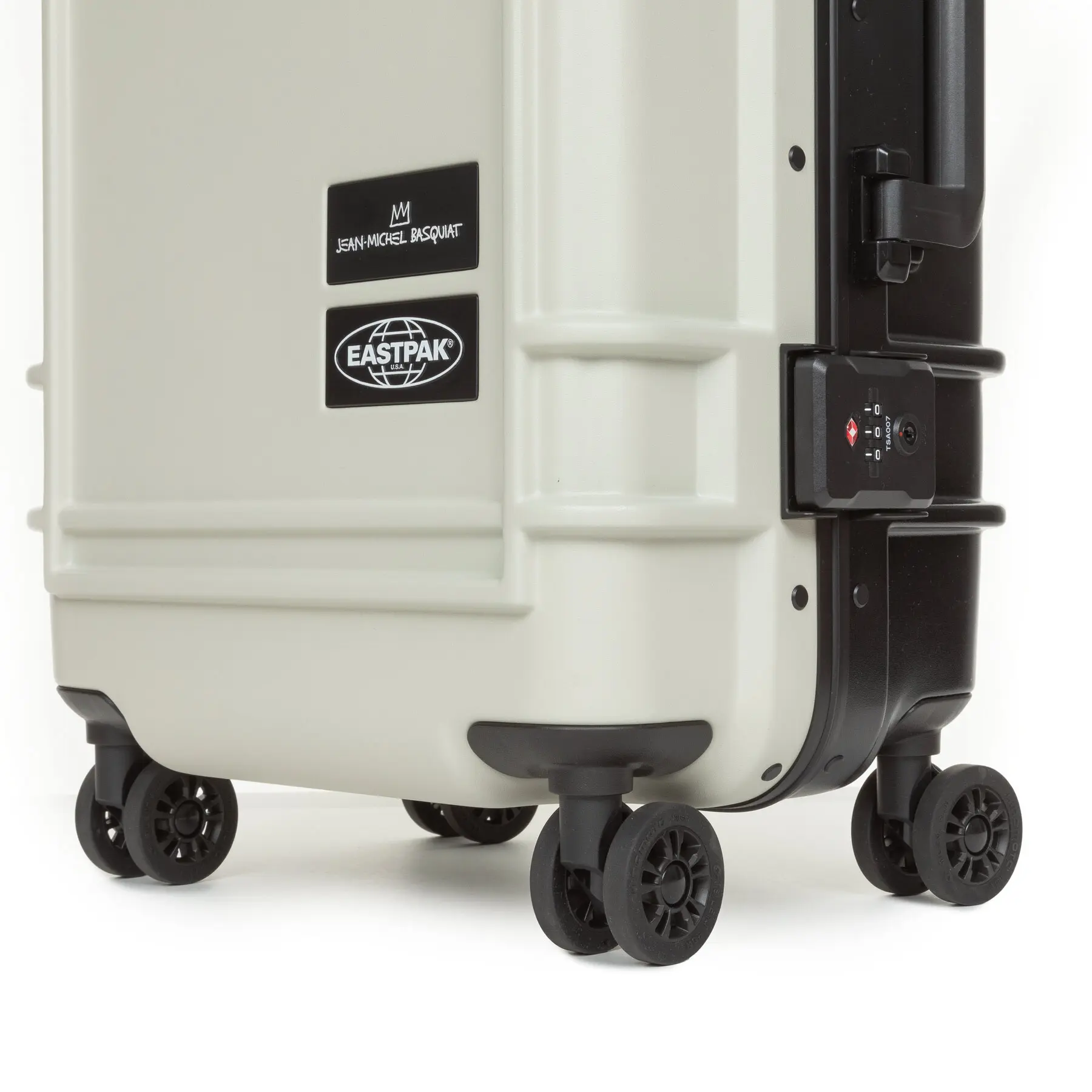 product/e/a/eastpak_ek0a5bje4y5_basquiat-pegasus_5.jpg
