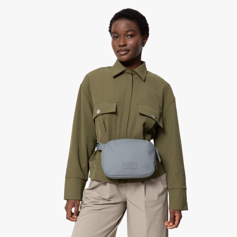product/e/a/eastpak_ek0a5bju9s4_cnnct-f-matte-storm_4.jpg