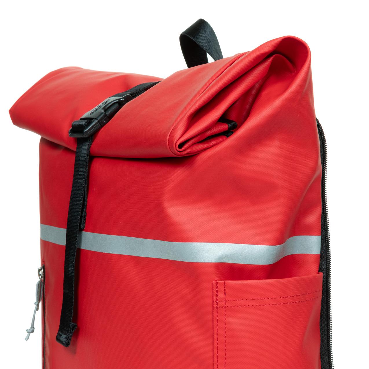 product/e/a/eastpak_ek0a5bjw8v1_tarp-red_10.jpg