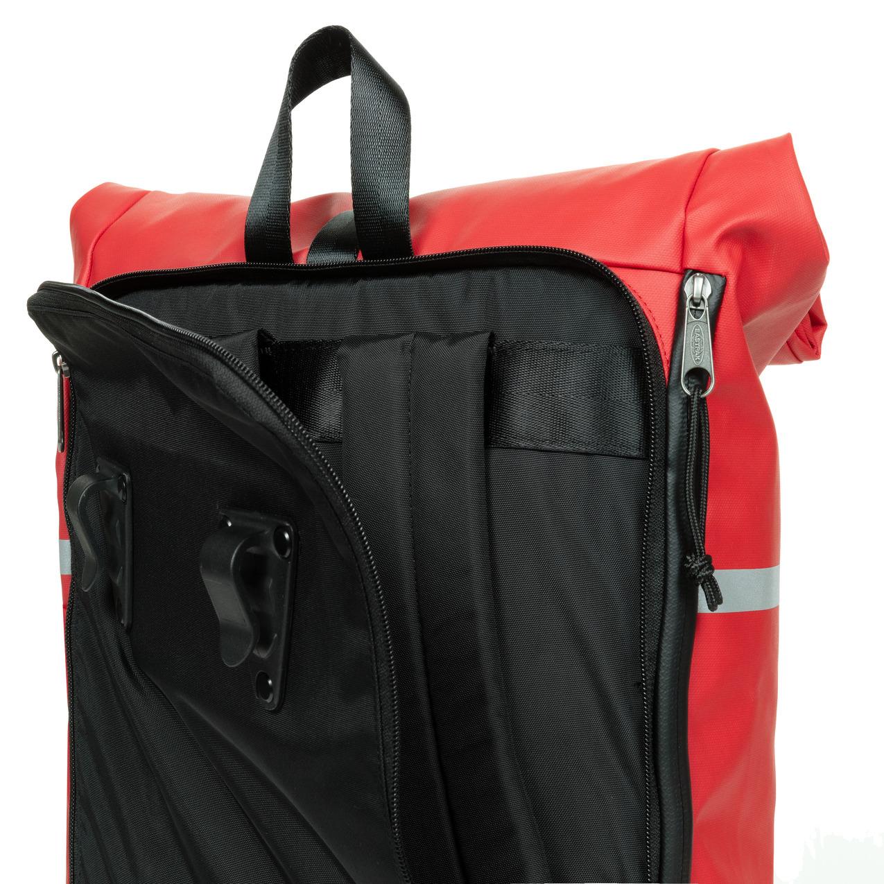 product/e/a/eastpak_ek0a5bjw8v1_tarp-red_17.jpg