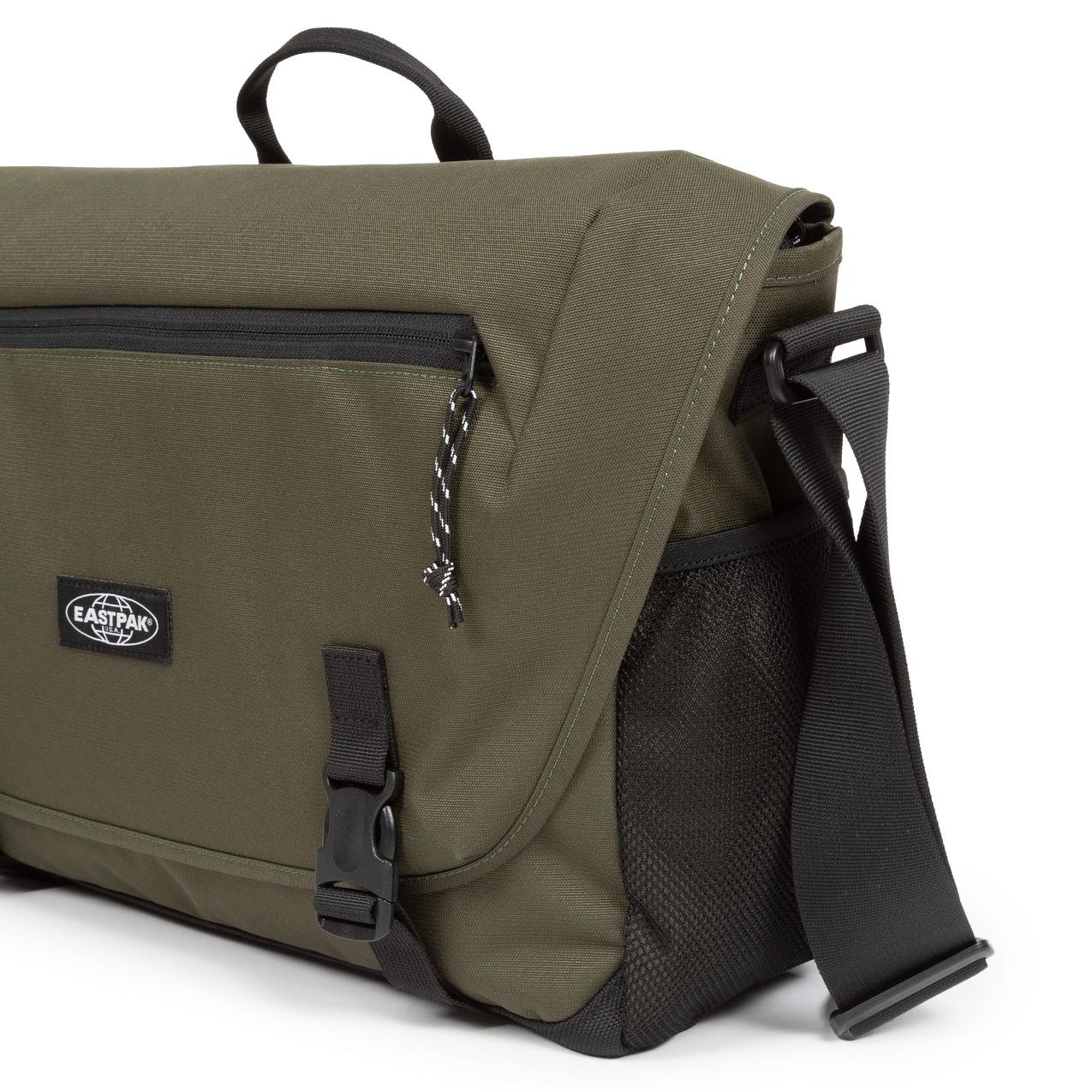 product/e/a/eastpak_ek0a5bl91w8_cs-forest_10.jpg