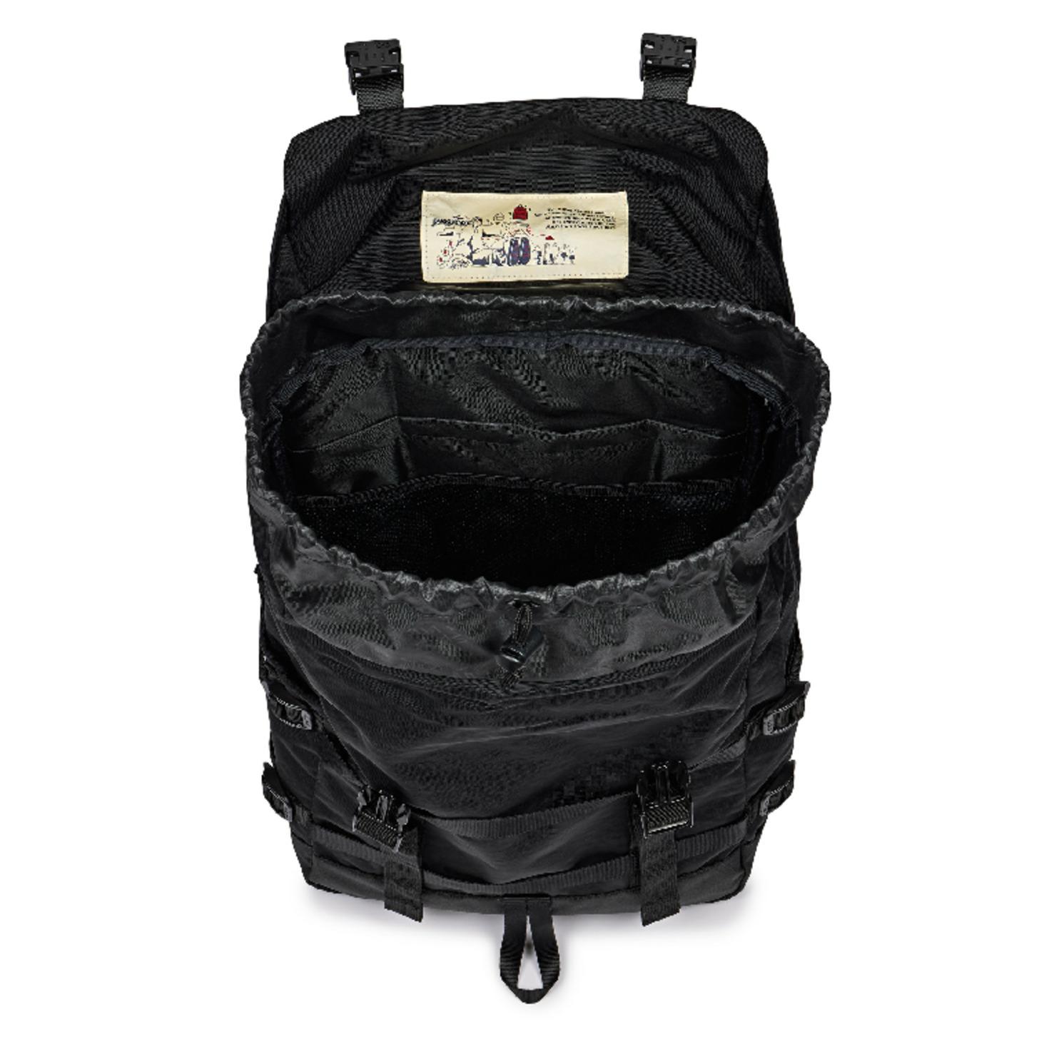 product/e/a/eastpak_ek0a5blin55_black_8.jpg