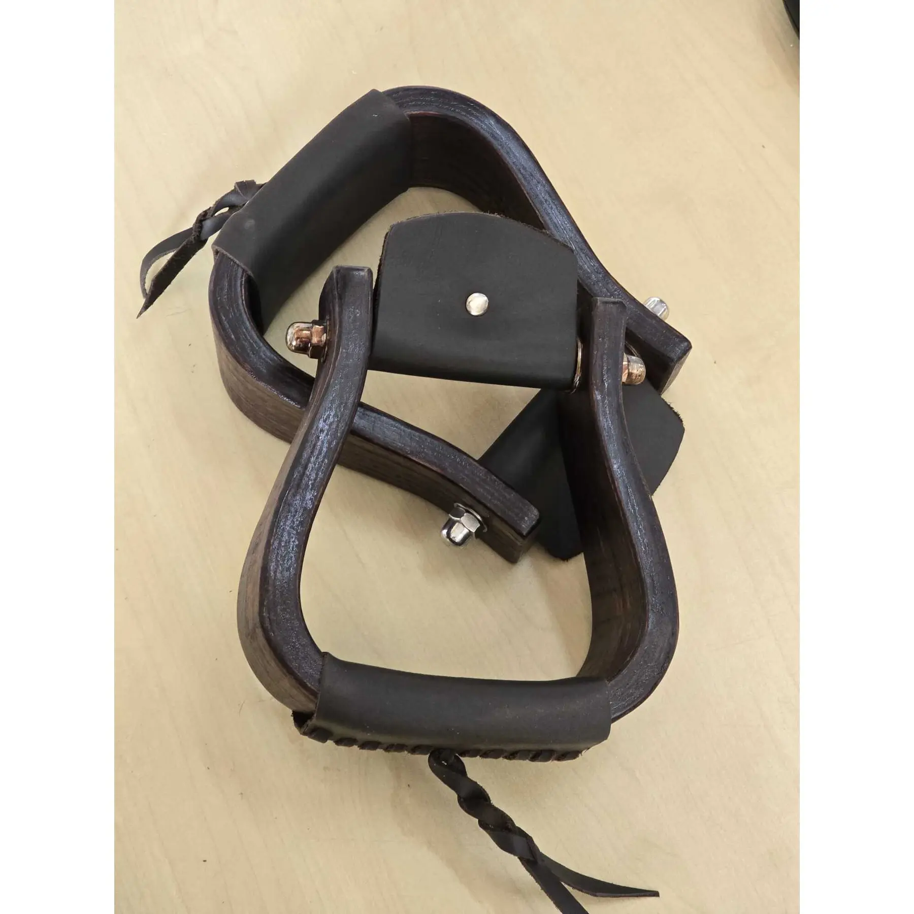 Meilleurs prix pour Étrier Edix Saddles Western