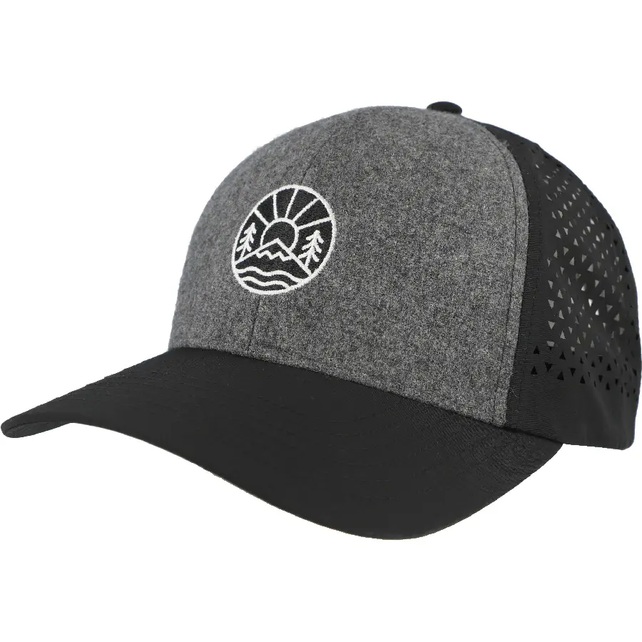 Eisglut Unisex Noir Trucker Cap Oregon