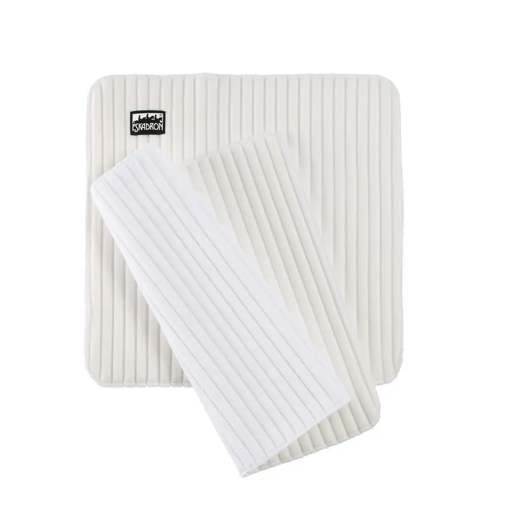 Eskadron Blanc Underbands For Horses Climatex 32X45 Cm