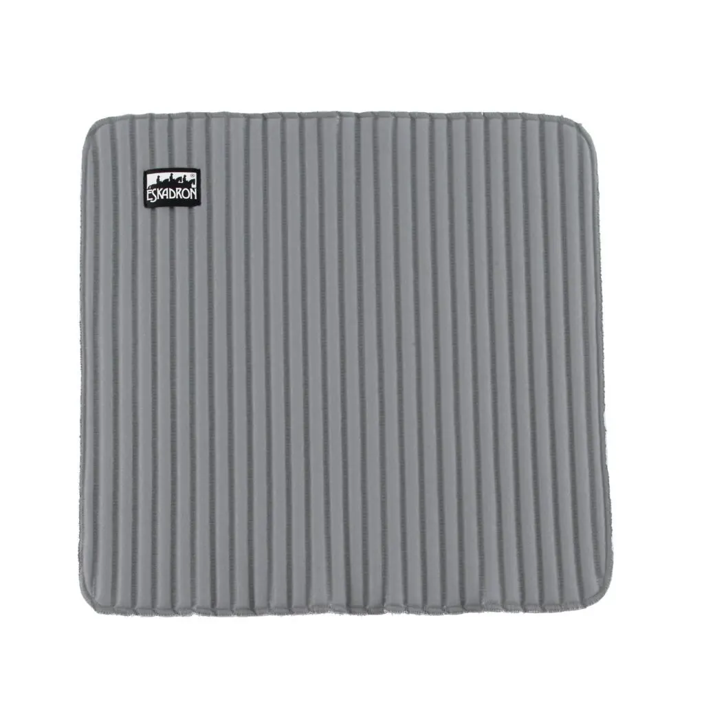 Eskadron Gris Underbands For Horses Climatex 32X45 Cm