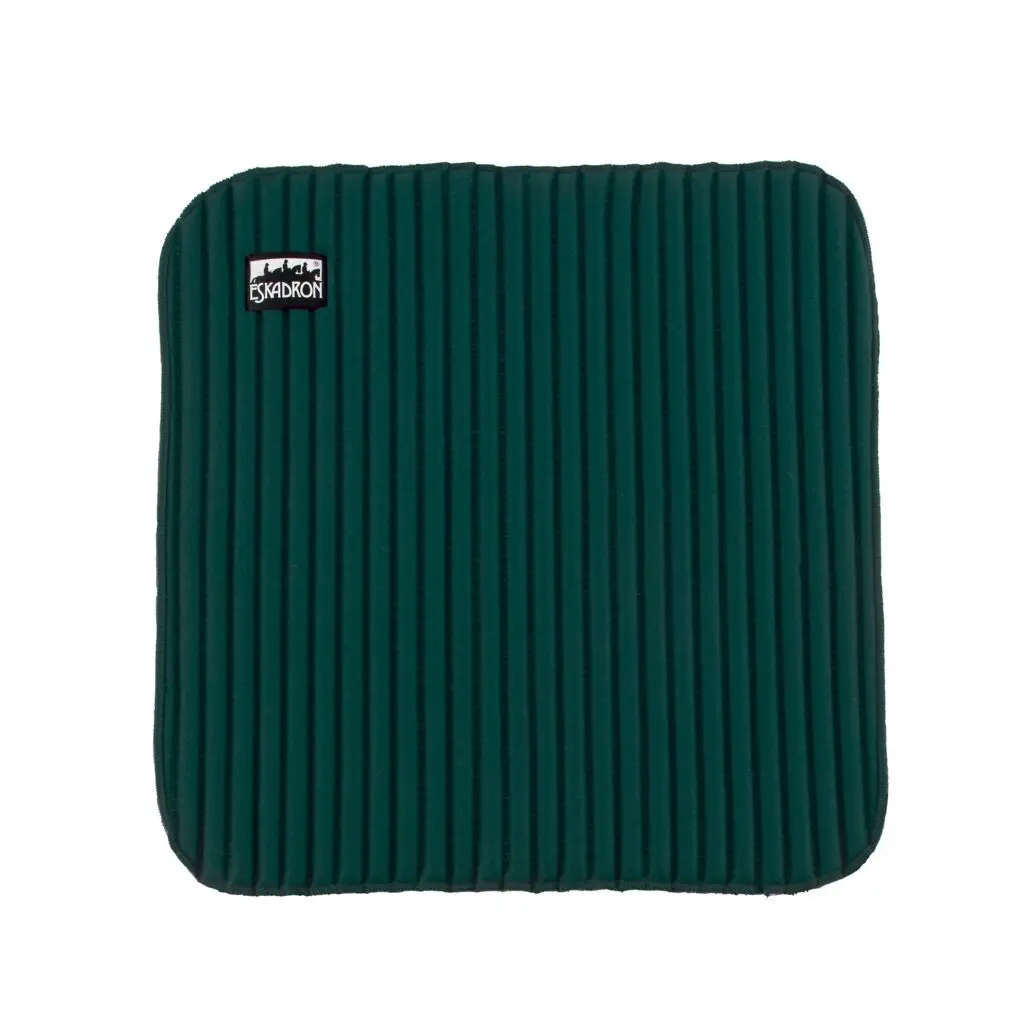 Eskadron Vert Underbands For Horses Climatex 32X45 Cm