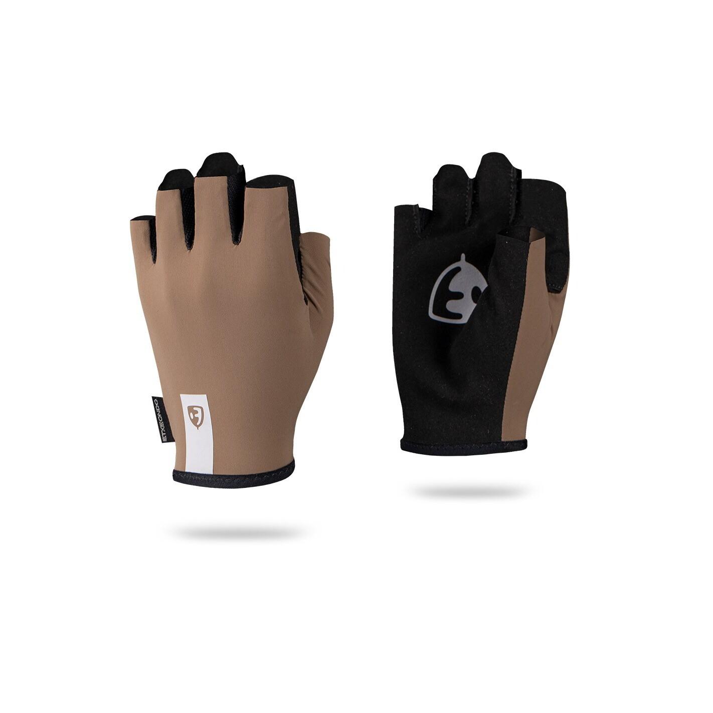 Velo Store - UK Gloves Etxeondo Neku | Extra 10% off with Subscription, Postage £16.79 to UK Fedex.