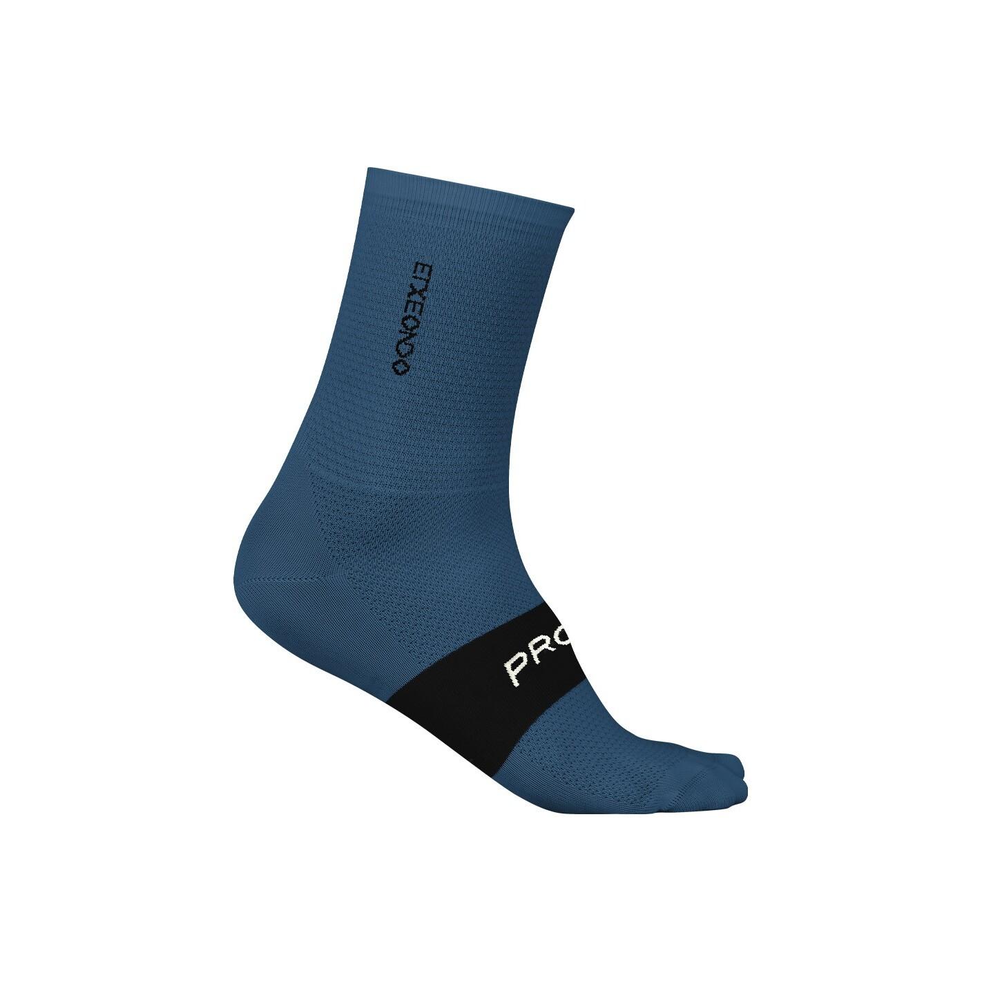 Velo Store - UK Football Socks Etxeondo Pro Lightweight | Extra 10% off with Subscription, Postage £16.79 to UK Fedex.