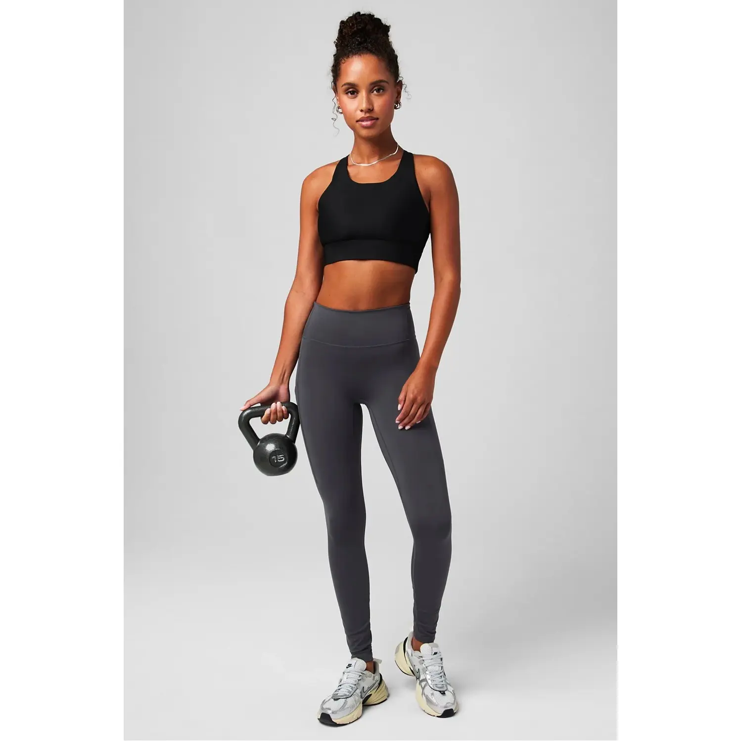 product/f/a/fabletics_ba2149174-0001_black_3.jpg