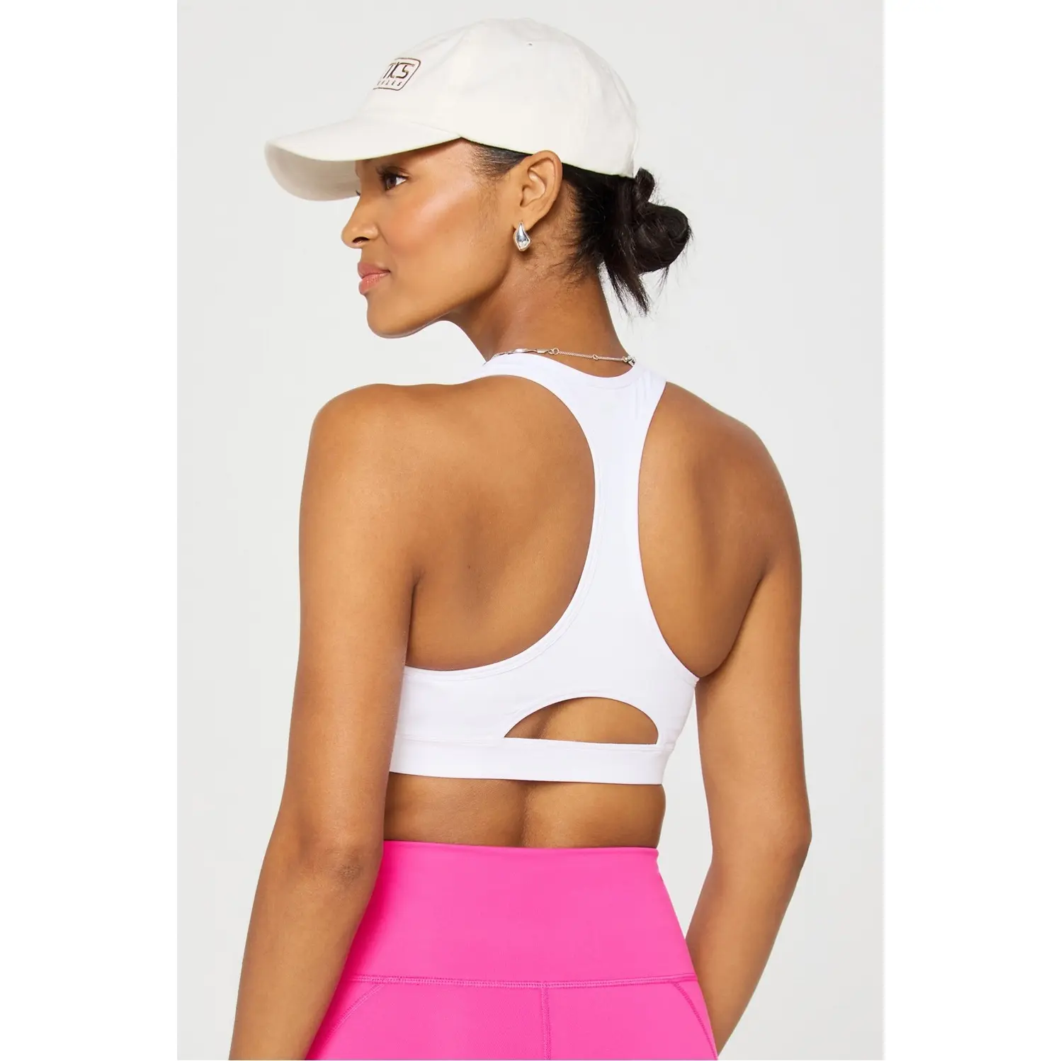 product/f/a/fabletics_ba2500543-3570_classic-white_2.jpg