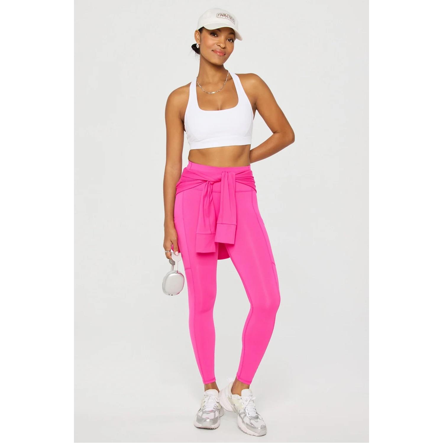 product/f/a/fabletics_ba2500543-3570_classic-white_3.jpg