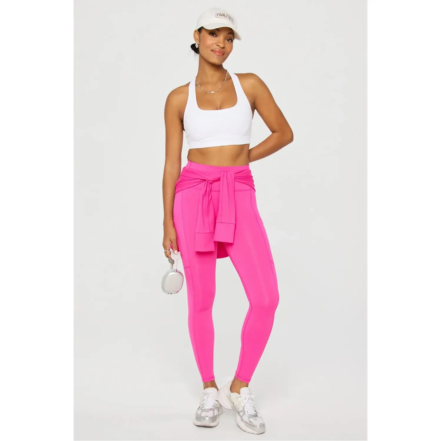product/f/a/fabletics_ba2500543-3570_classic-white_3.jpg