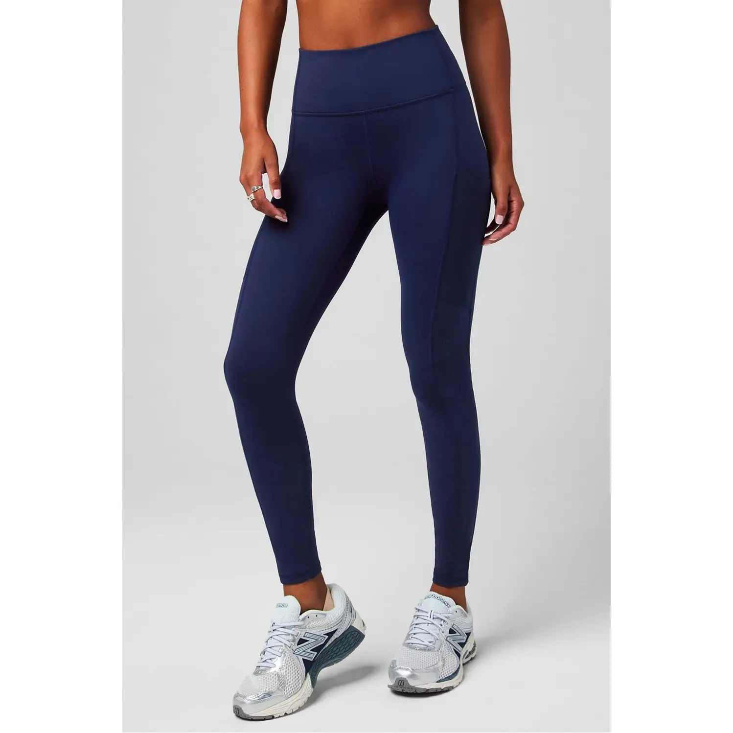product/f/a/fabletics_lg1937944-4846_deep-navy_3.jpg