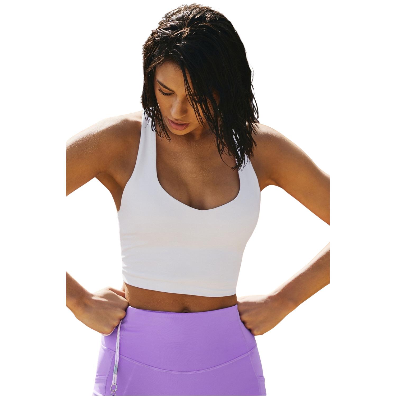 product/f/a/fabletics_tk2458598-3570_classic-white_1.jpg