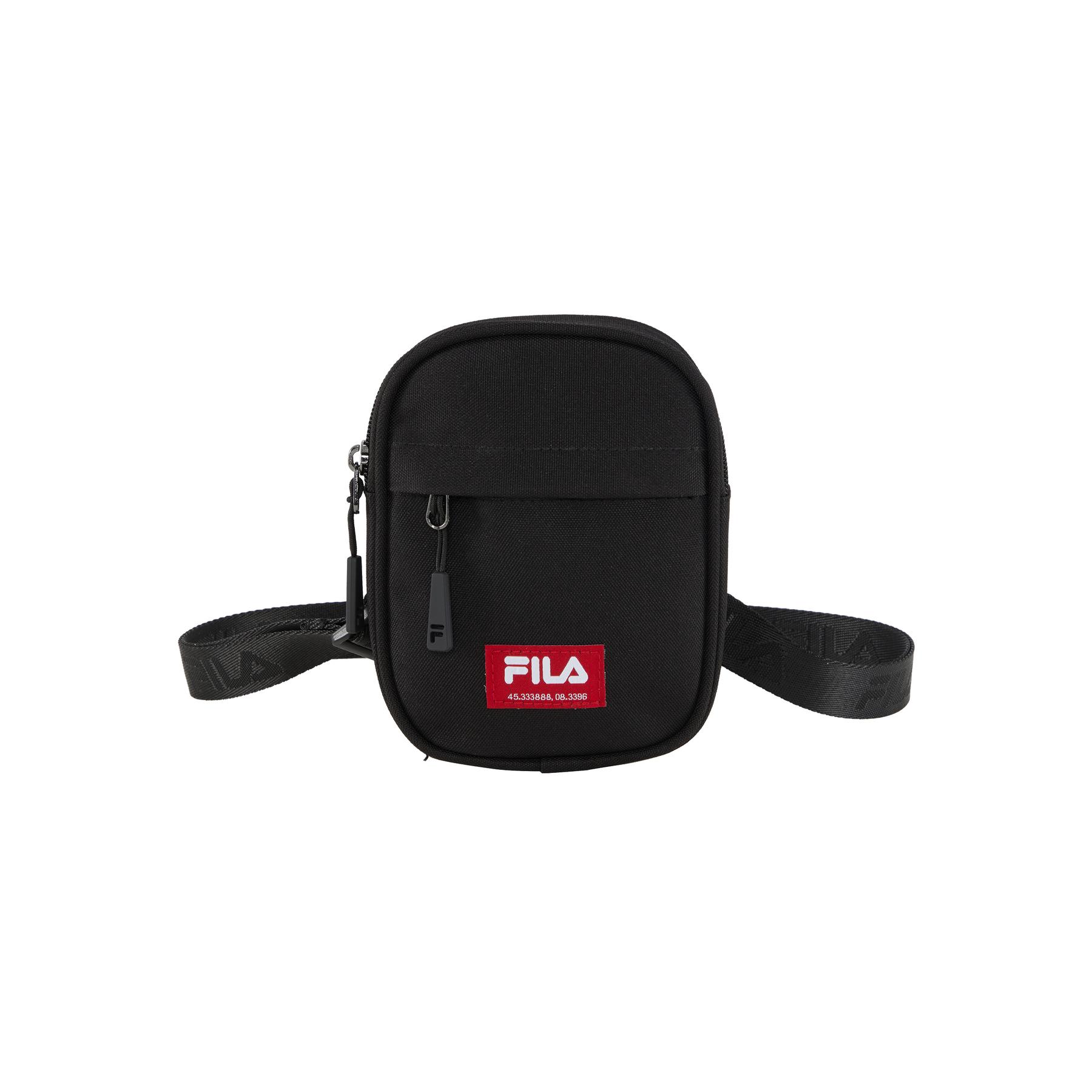 4064556237026 - Schultertasche Badalona Badge Berlin