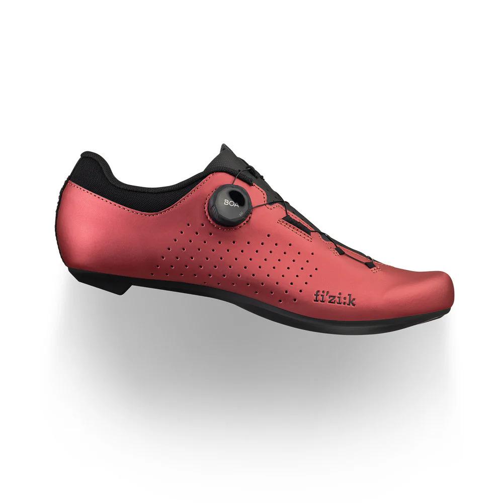 Scarpe Fizik Omna: Performance Elevata per il Ciclismo su Strada