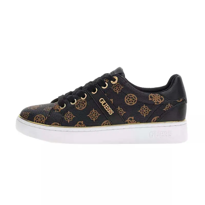 Sneakers Guess Britz