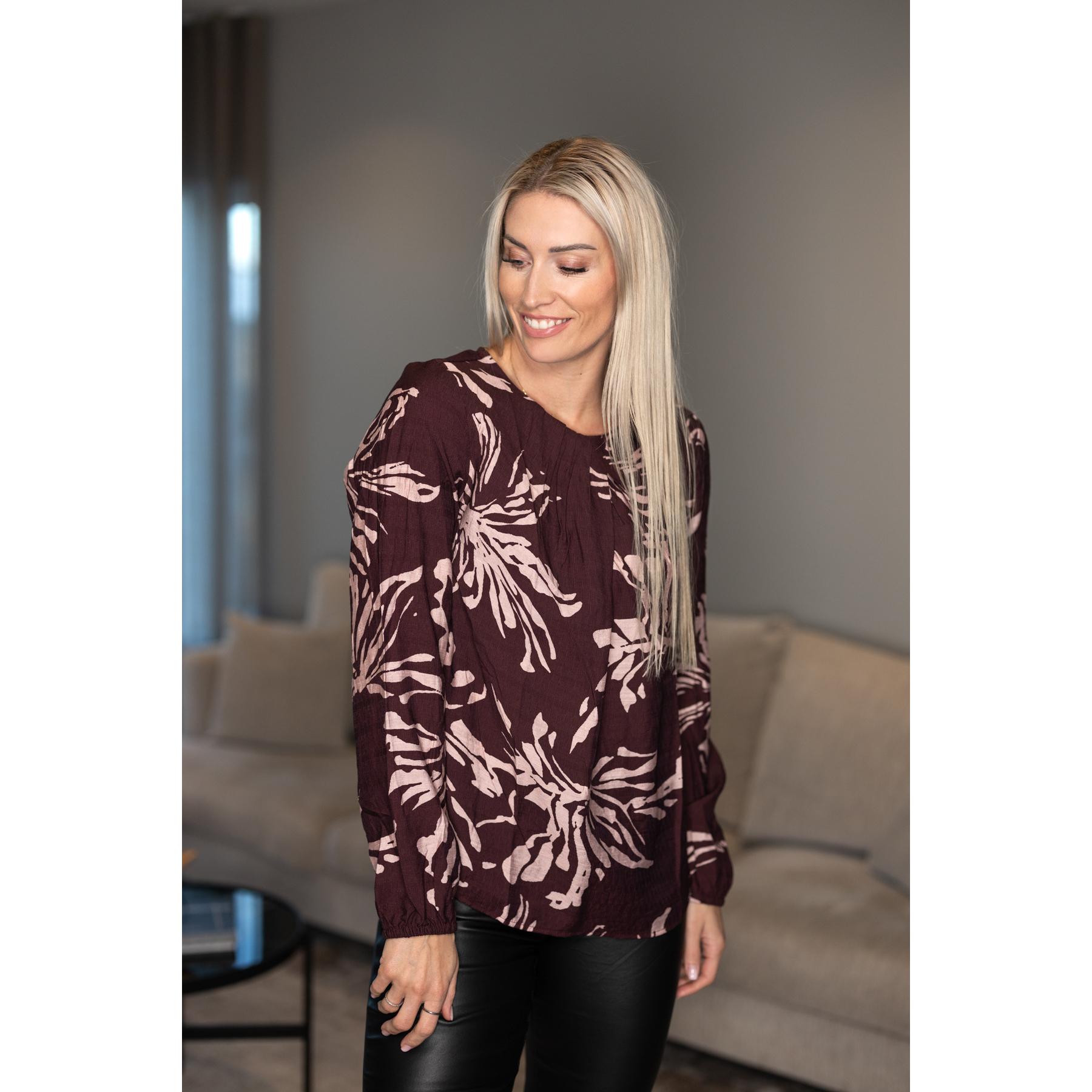 5715750741145 - Damenbluse Ariana 12