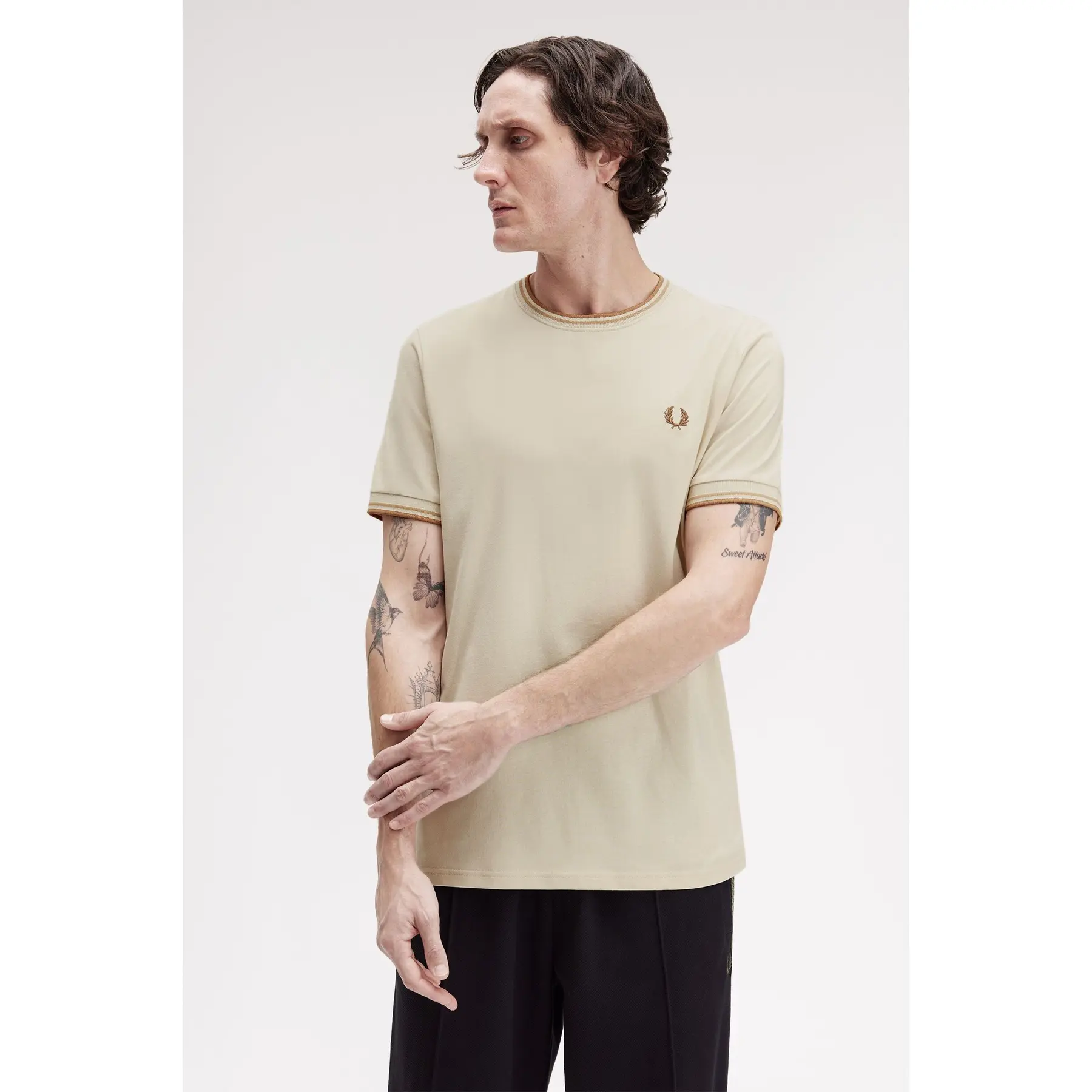 product/f/r/fred-perry_fpm1588v_z53_v2_q325_ed1.jpg
