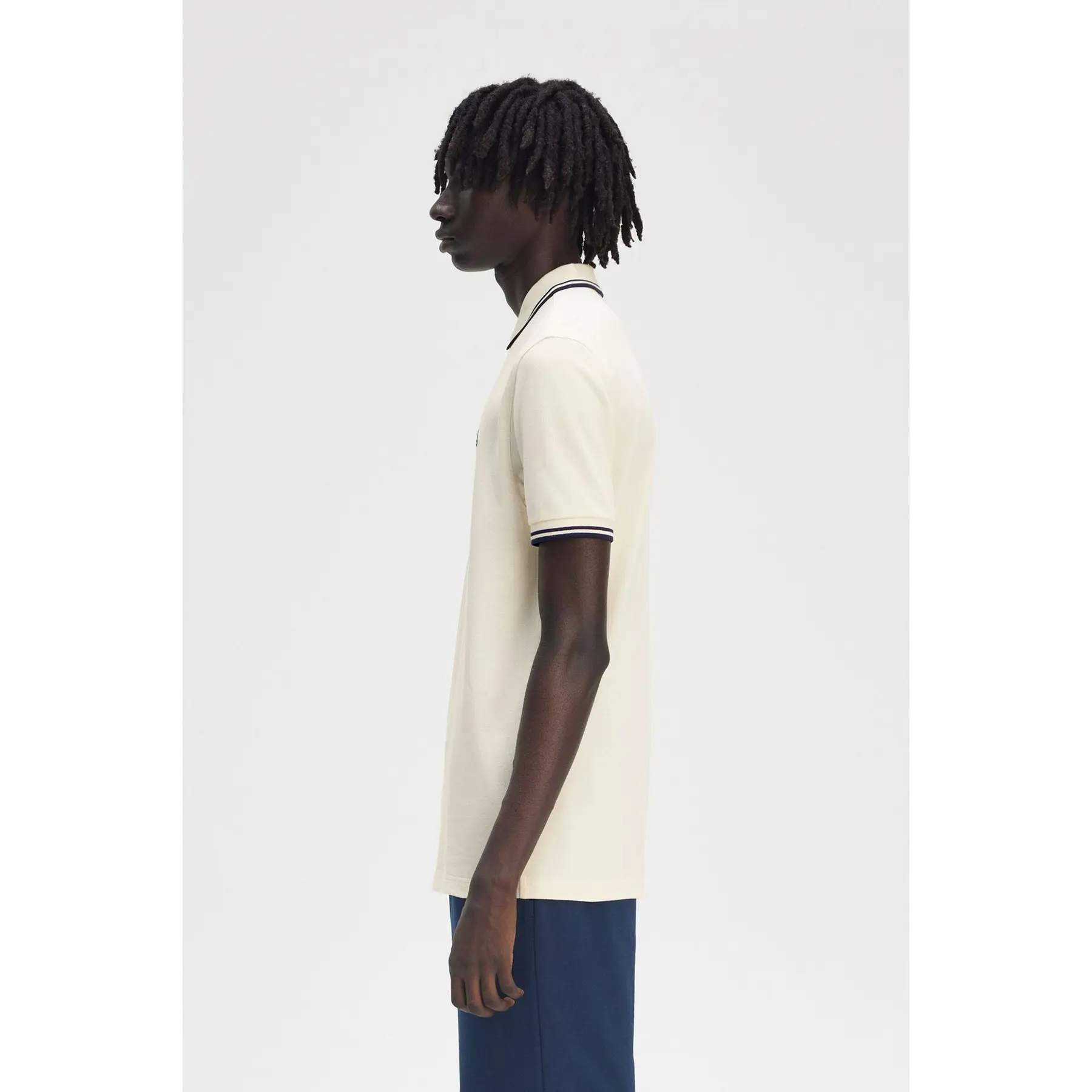 product/f/r/fred-perry_fpmm3600-y24_ecru-tennis-blue_2.jpg