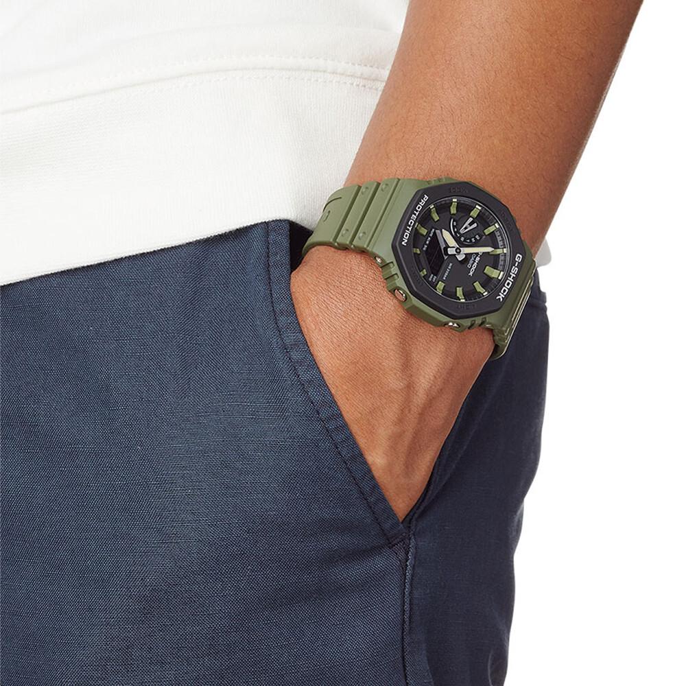 product/g/-/g-shock_05.060532_vert-olive_1.jpg
