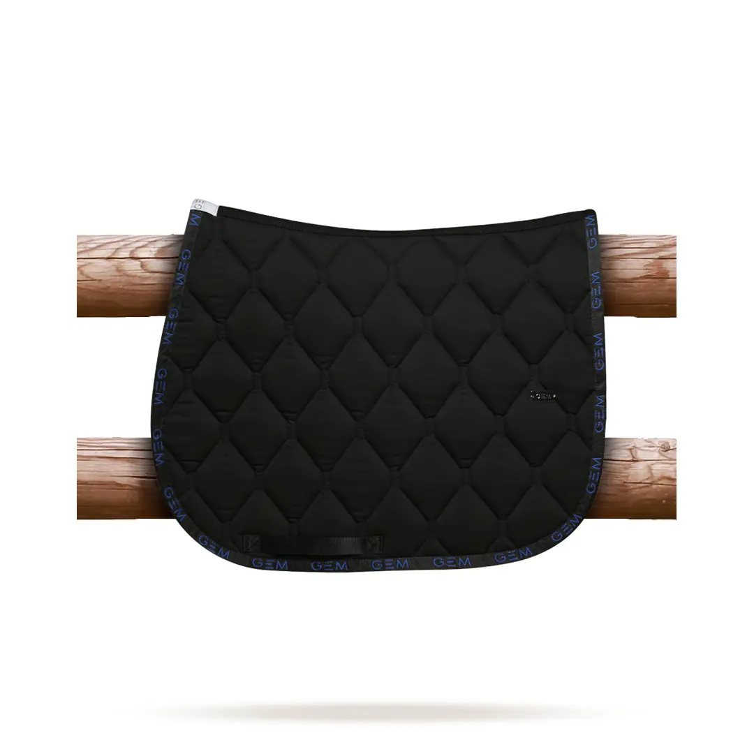 Meilleurs prix pour Tapis de selle pour cheval GEM Love Obstacle