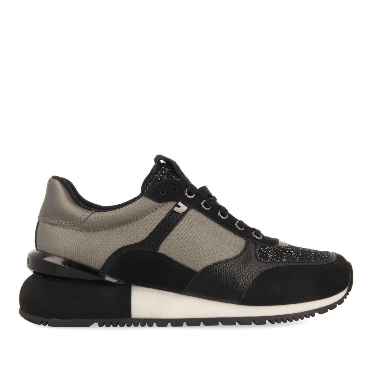 8445413134676 - Sneakers für Frauen Ebenau