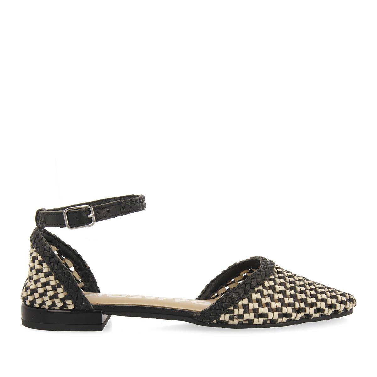 8445413298712 - Ballerinas Frau Konispol