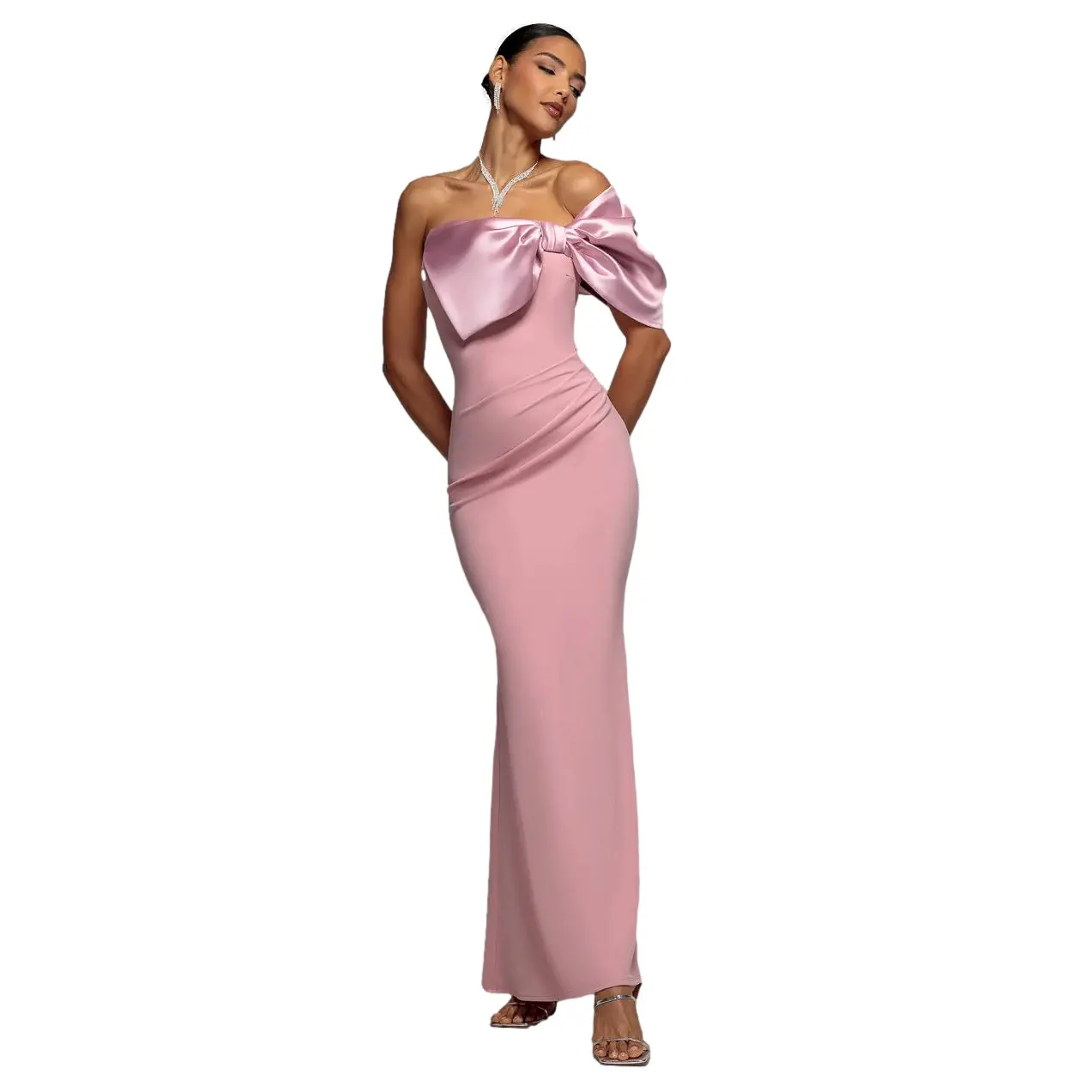 Image of Satinartige Schmale Kleid mit Off-Shoulder für Damen Goddiva Maxi