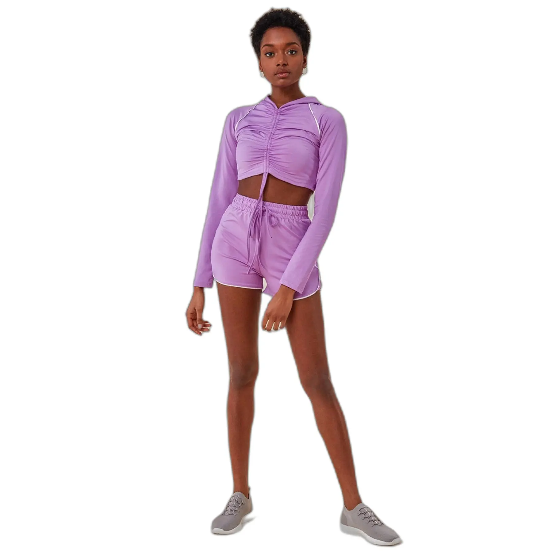 Completo short in jersey e top con cordino donna