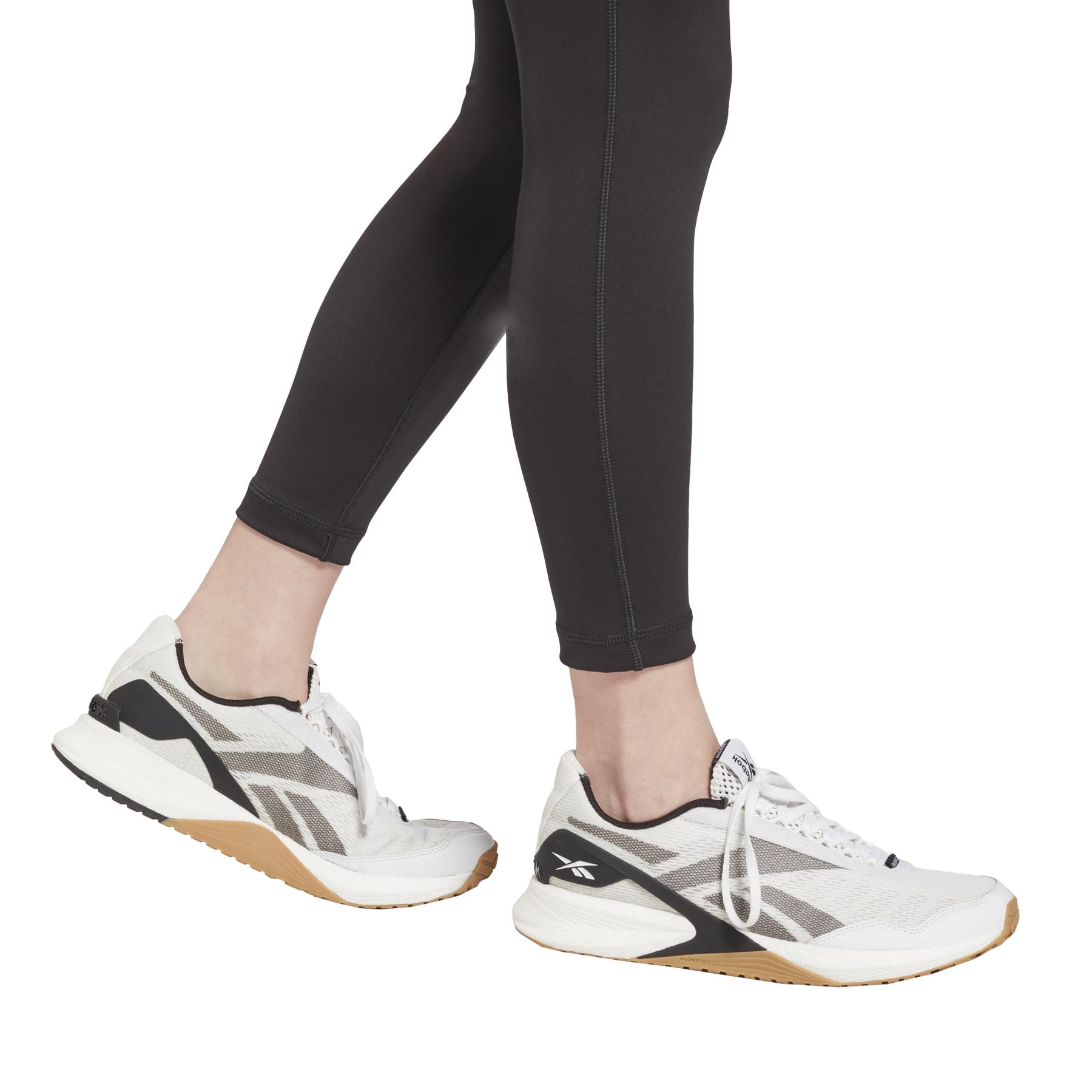 product/g/s/gs9358_app_on-model_detail-2_white.jpg