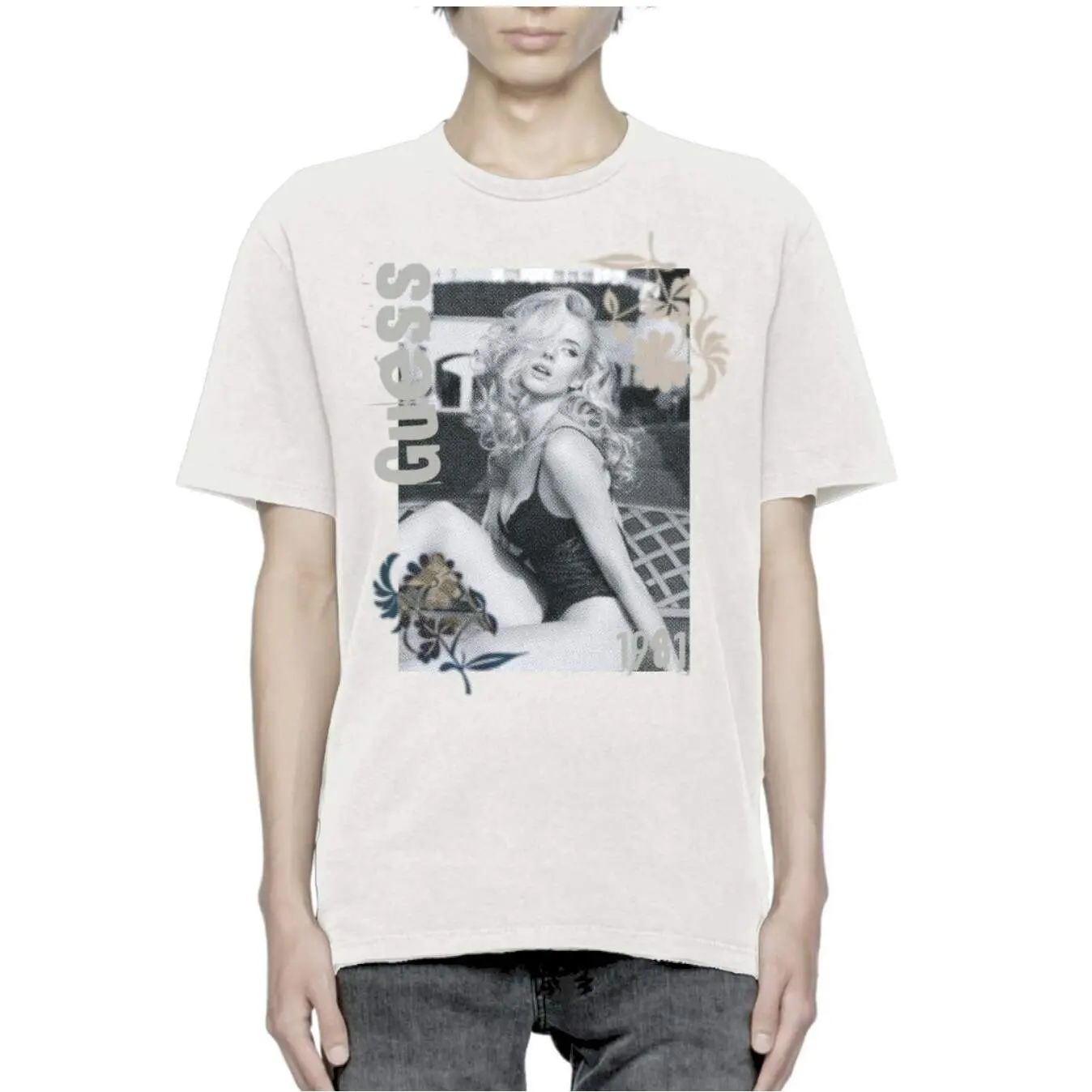 7620837147735 - Basic T-Shirt Girl Movies