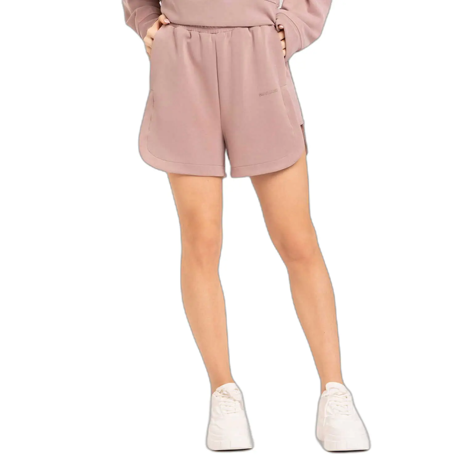 Short Donna