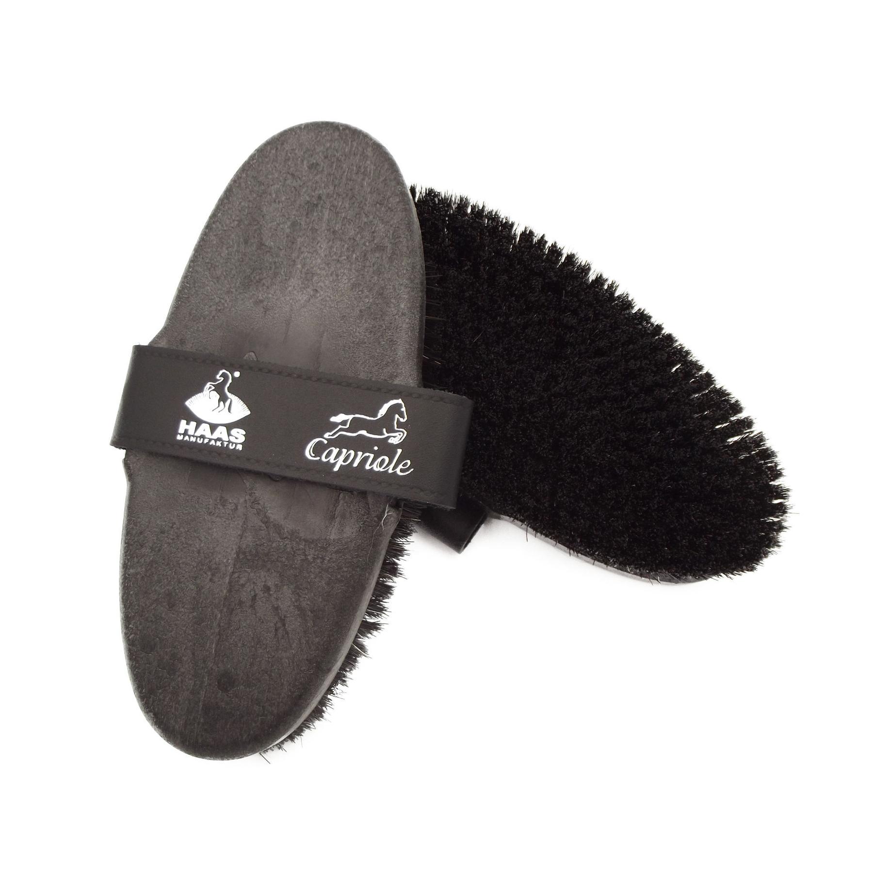 Comparer les prix de Brosse pour cheval Haas Capriole