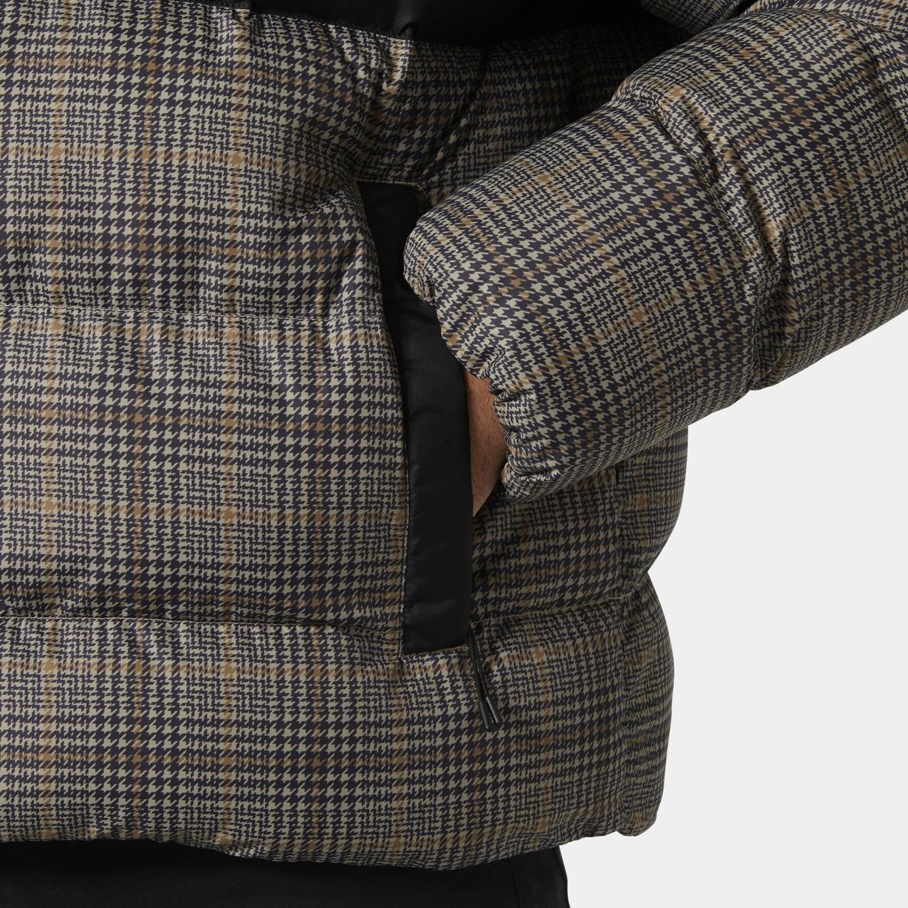 product/h/e/helly-hansen_53449-757_pebble-broxburn-plaid-aop_3.jpg